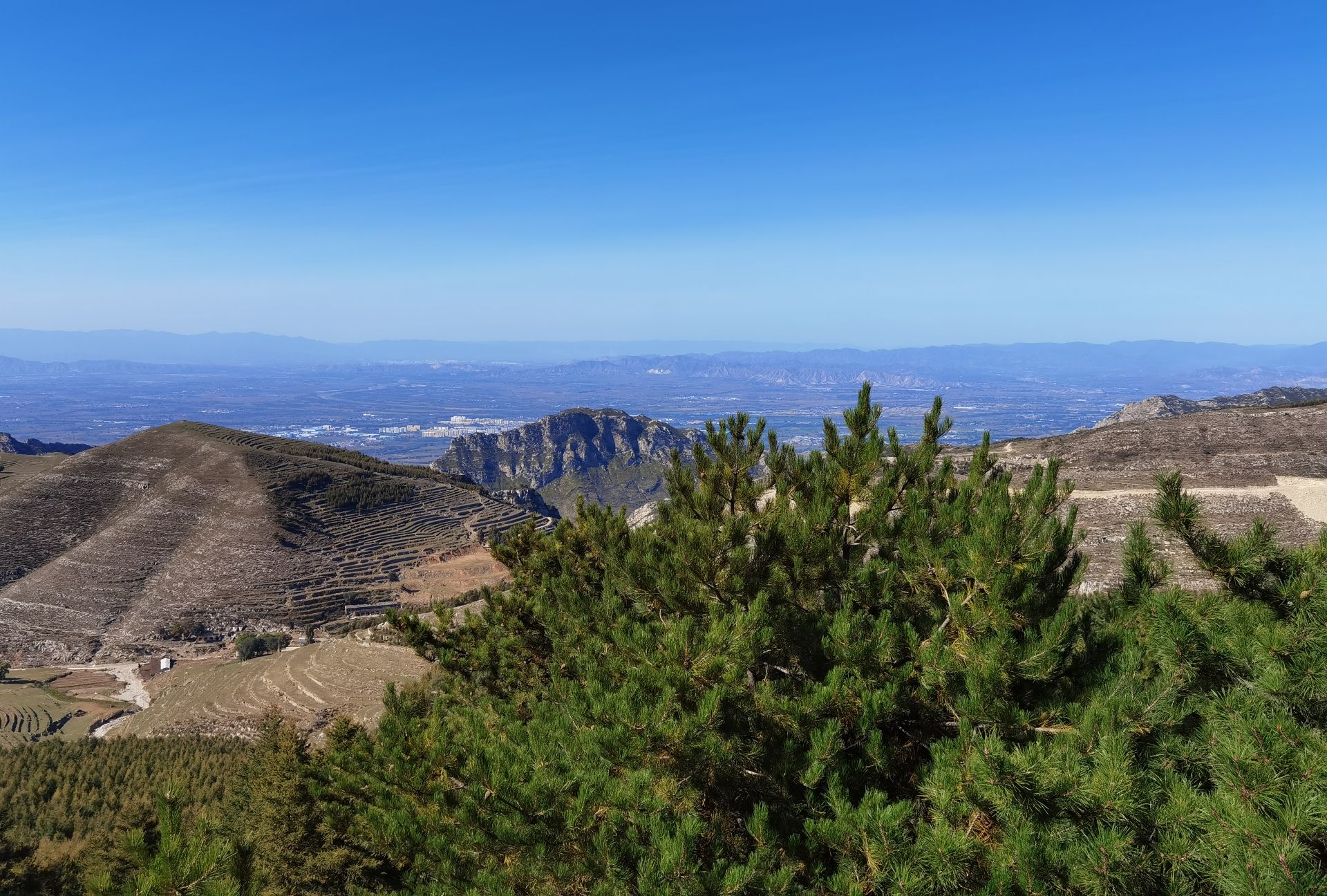 七岩山风景区旅行图片 1
