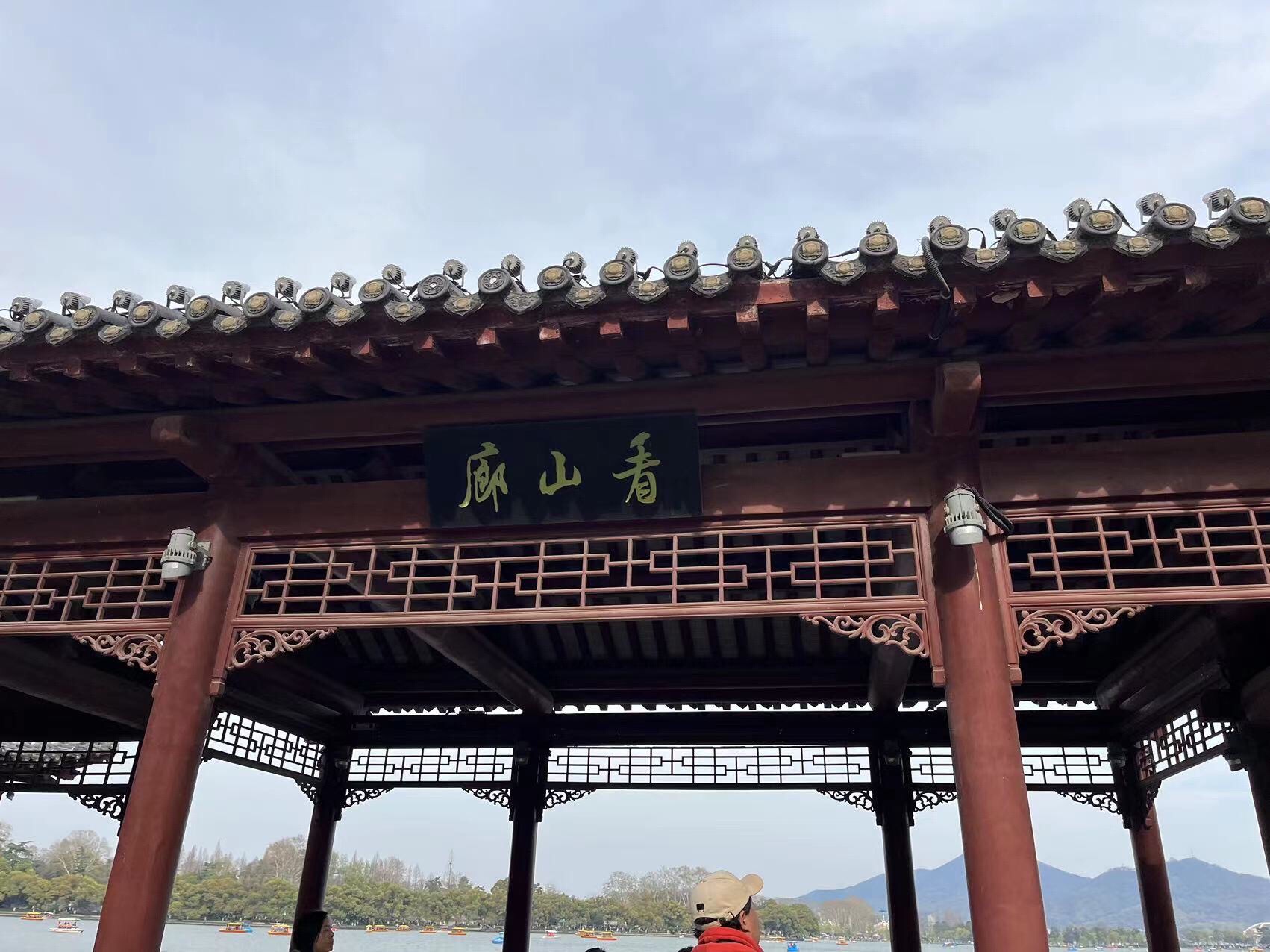 玄武湖景区看山廊