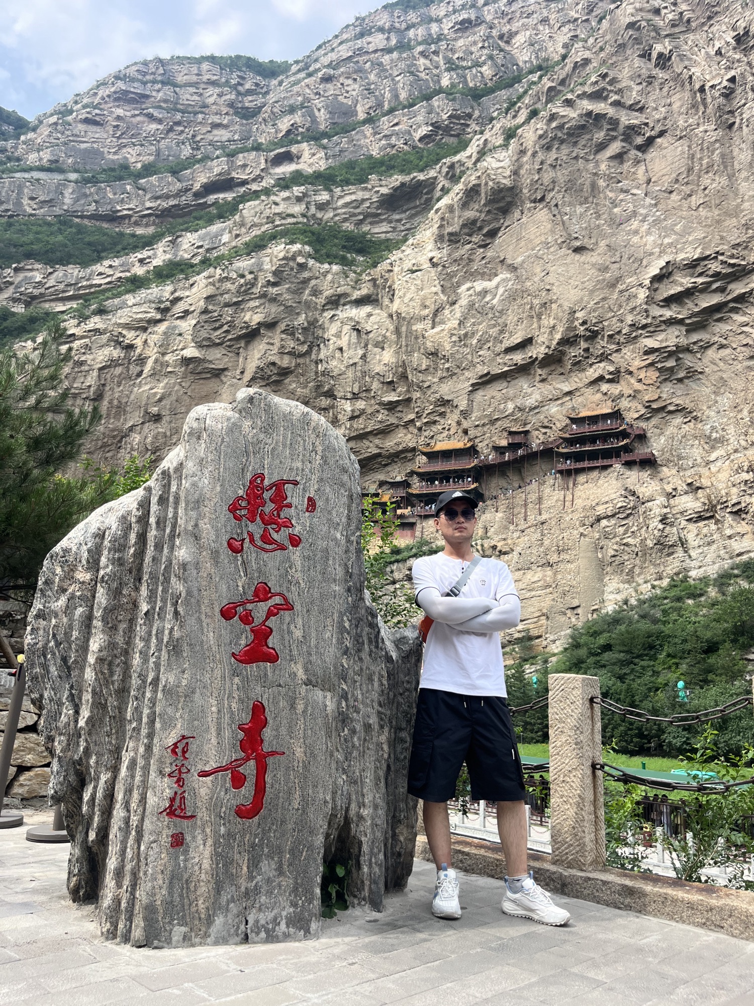 悬空寺-三圣殿实景照片