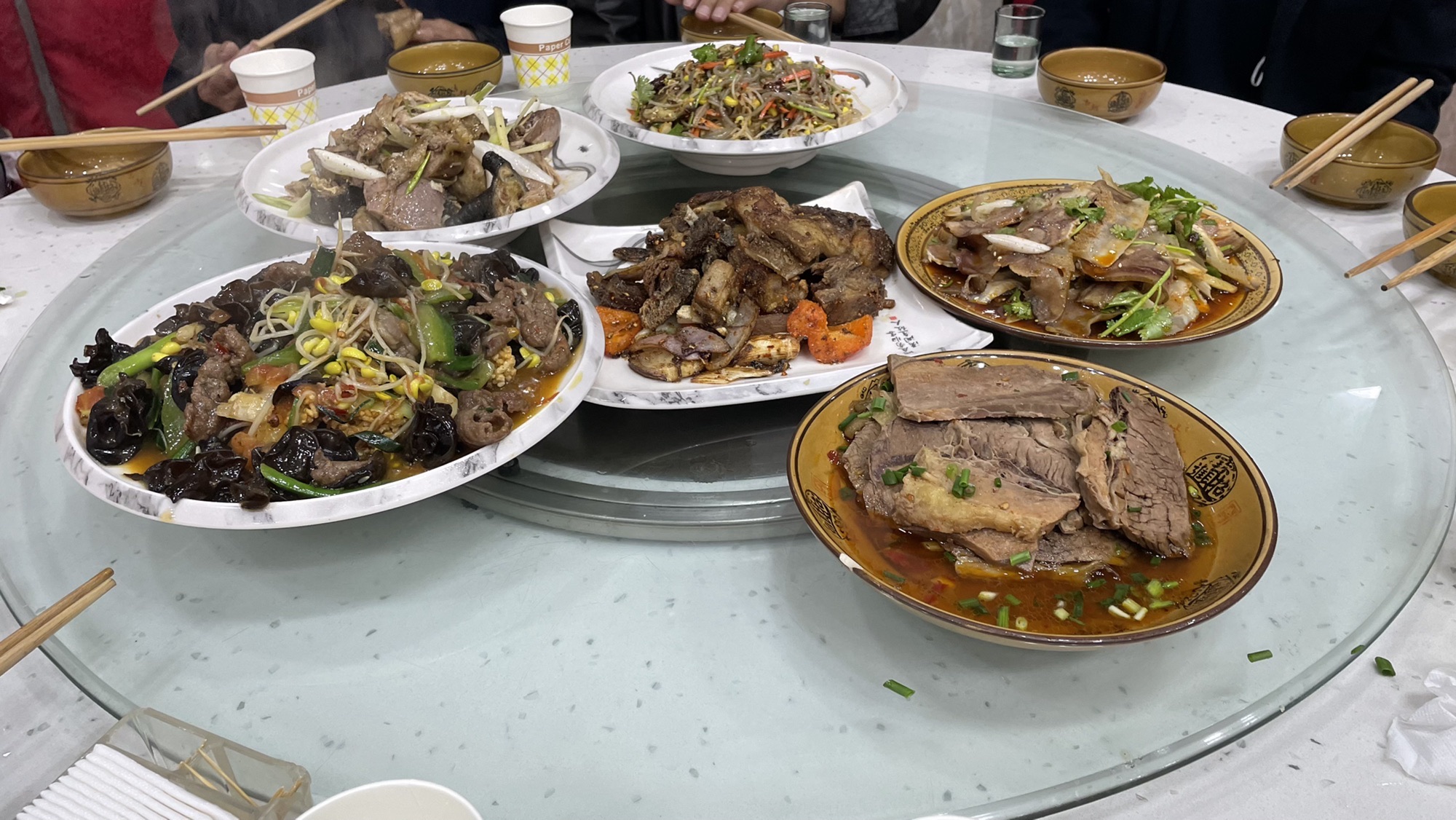 锁回回餐馆