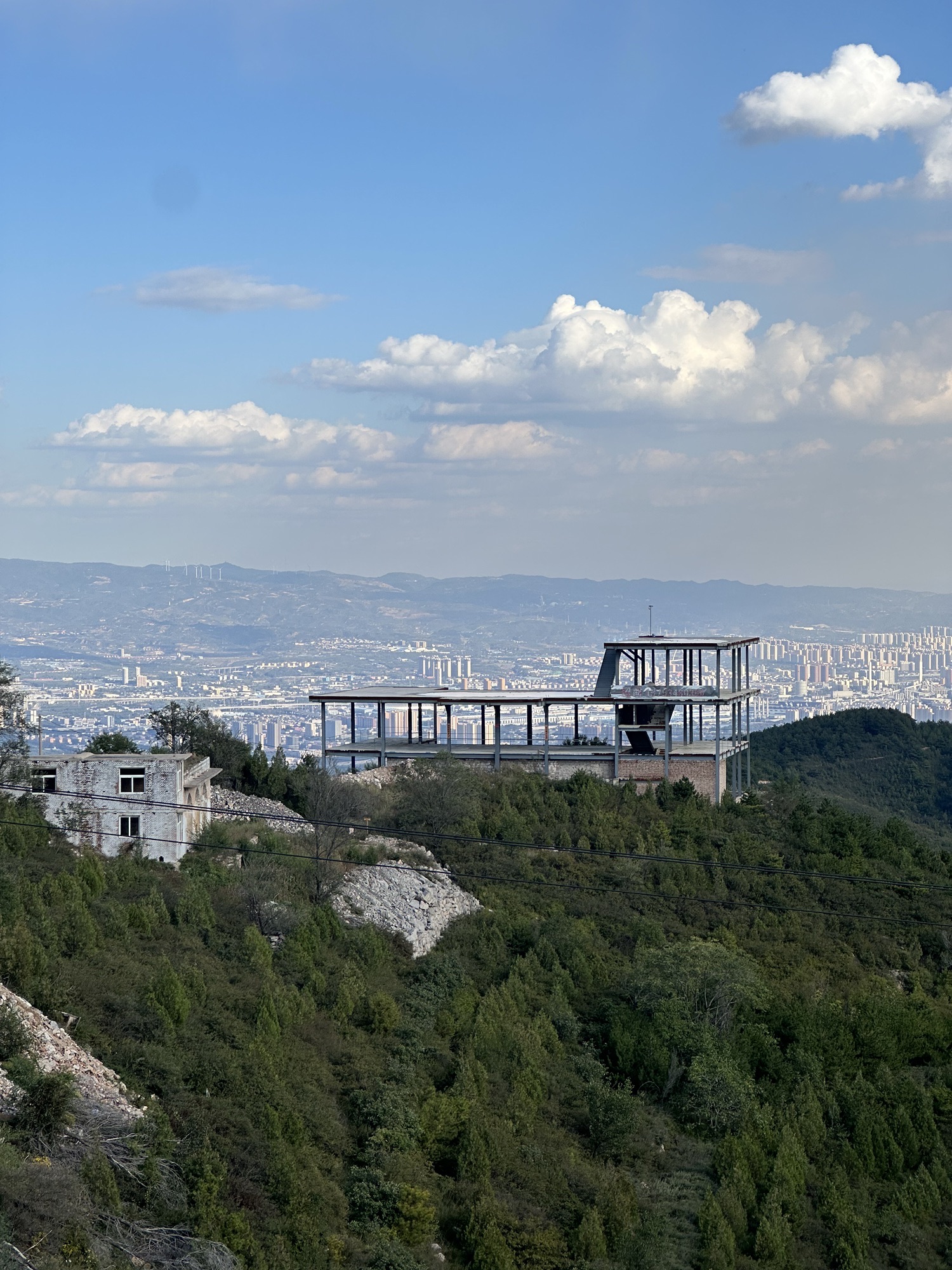 太原崛围山登山健身步道旅行图片 2