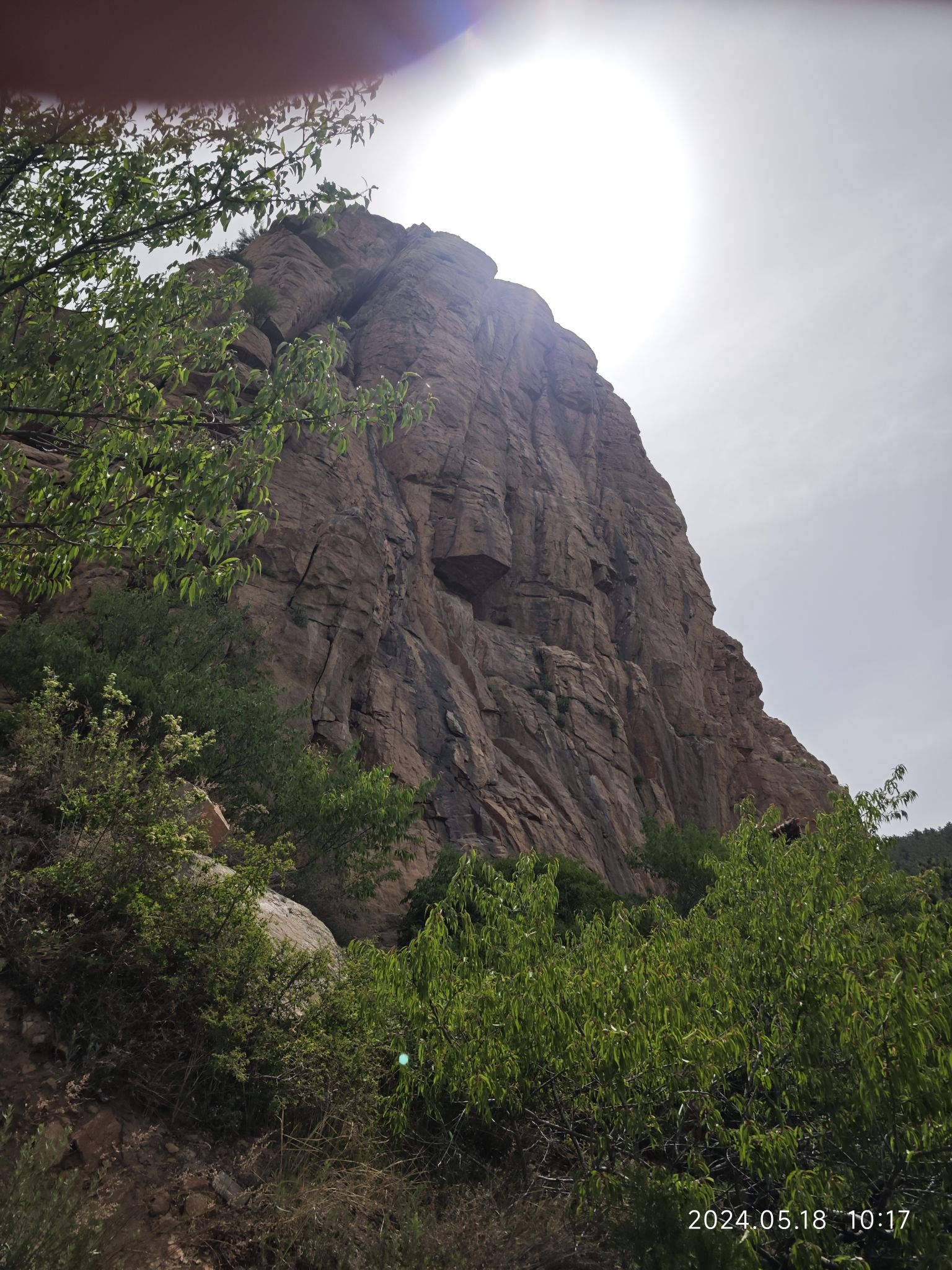 采凉山风景名胜区-红石崖旅行图片 1
