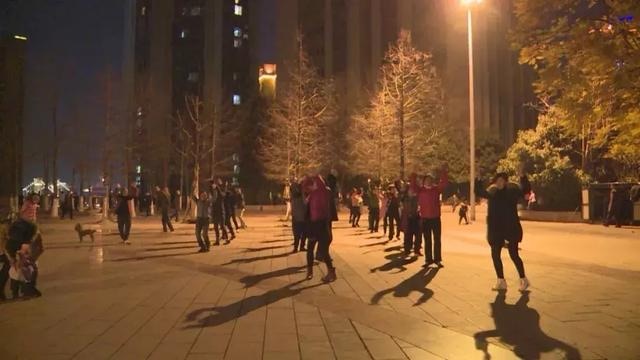 枇杷坪广场旅行图片 2
