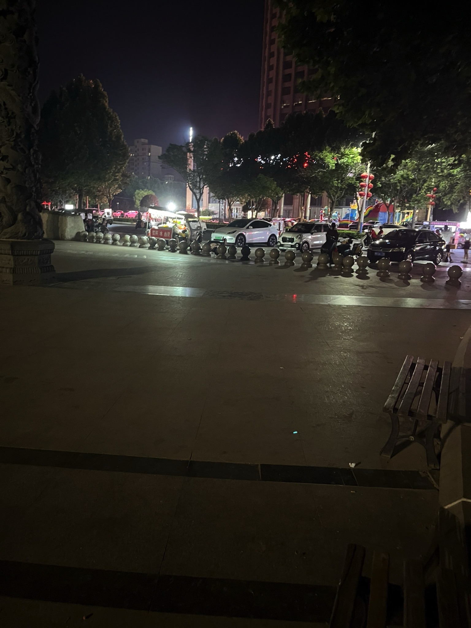 七彩柱旅行图片 2