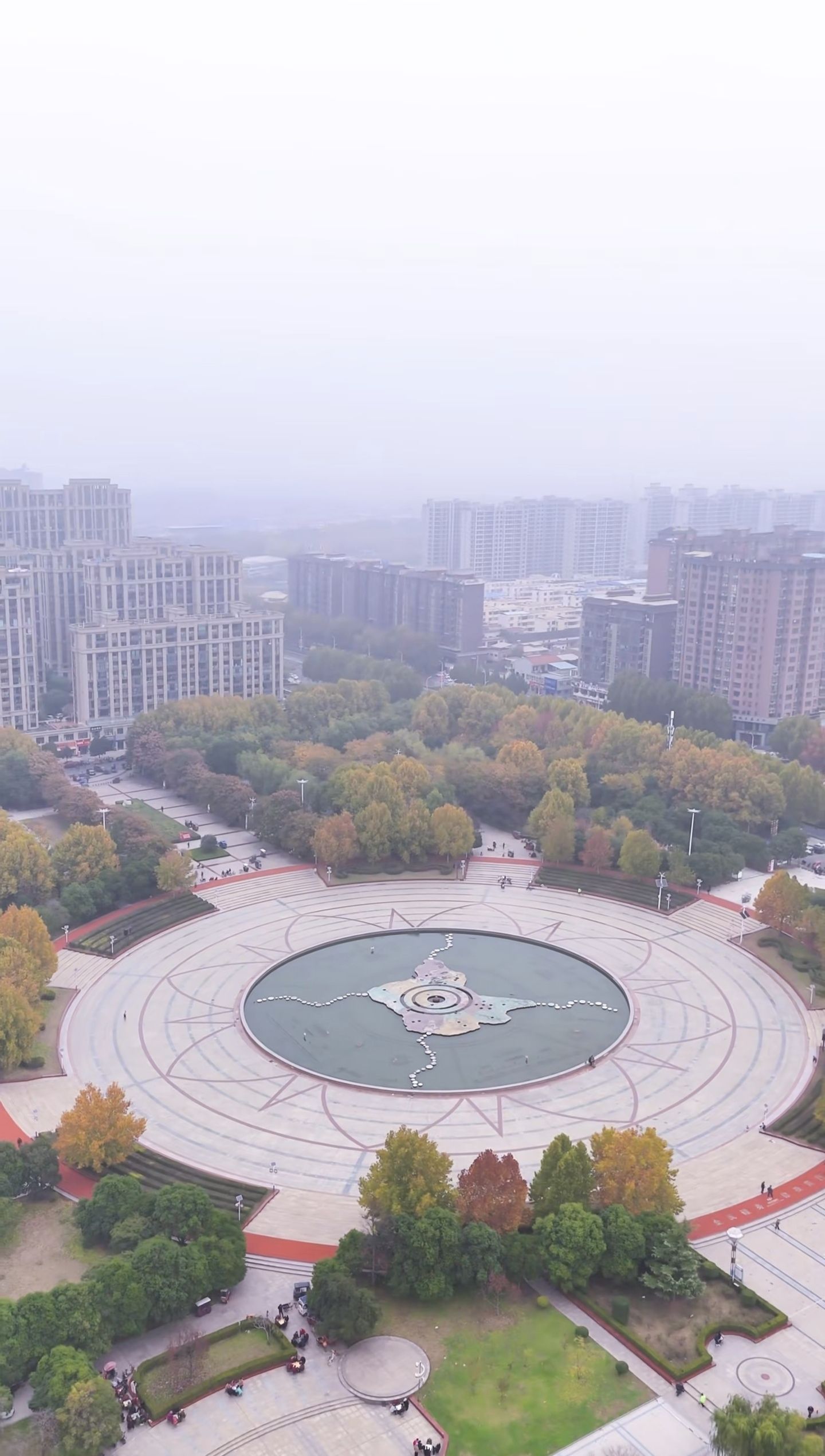七彩柱旅行图片 3