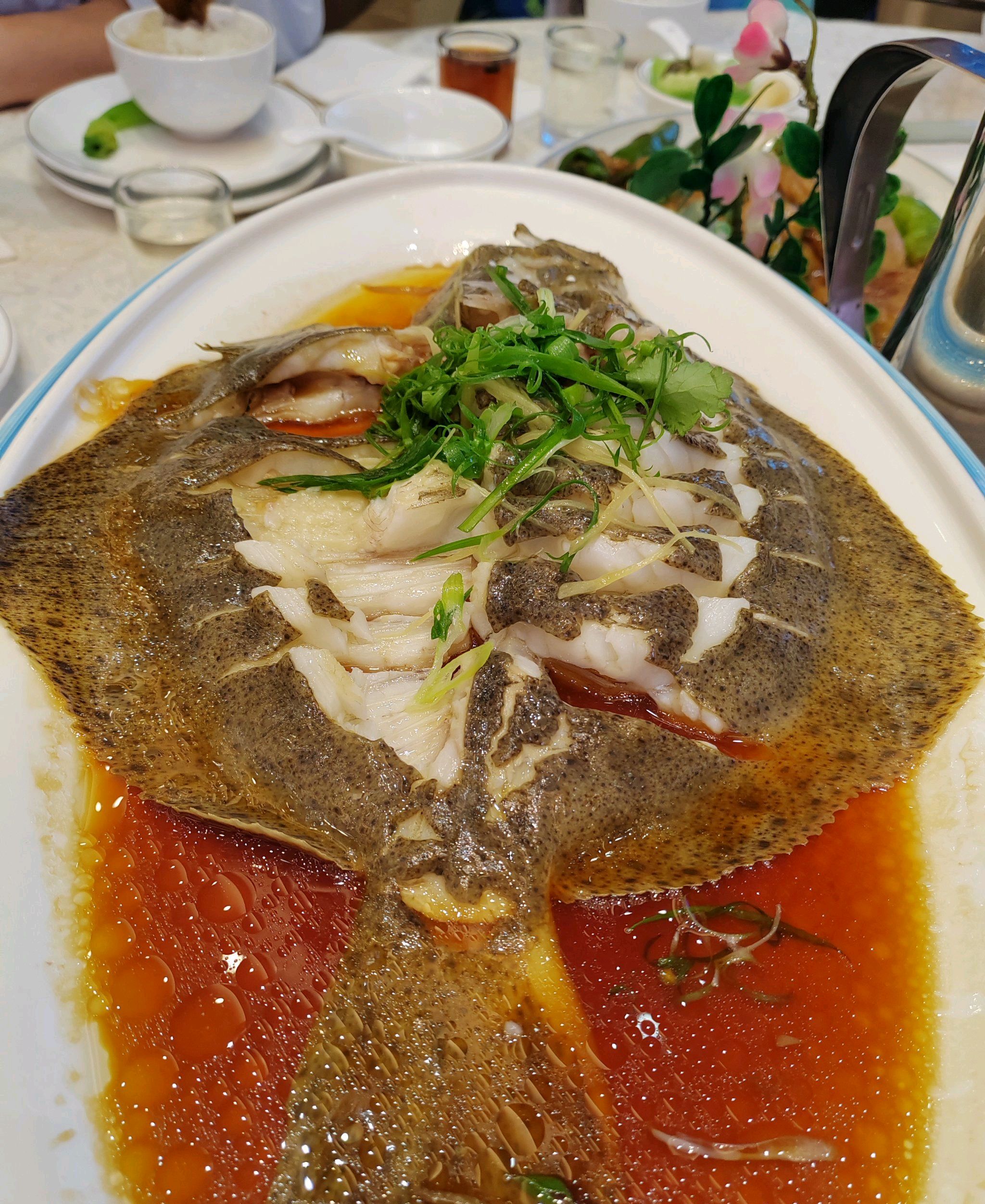 名苑酒家(聚隆店)