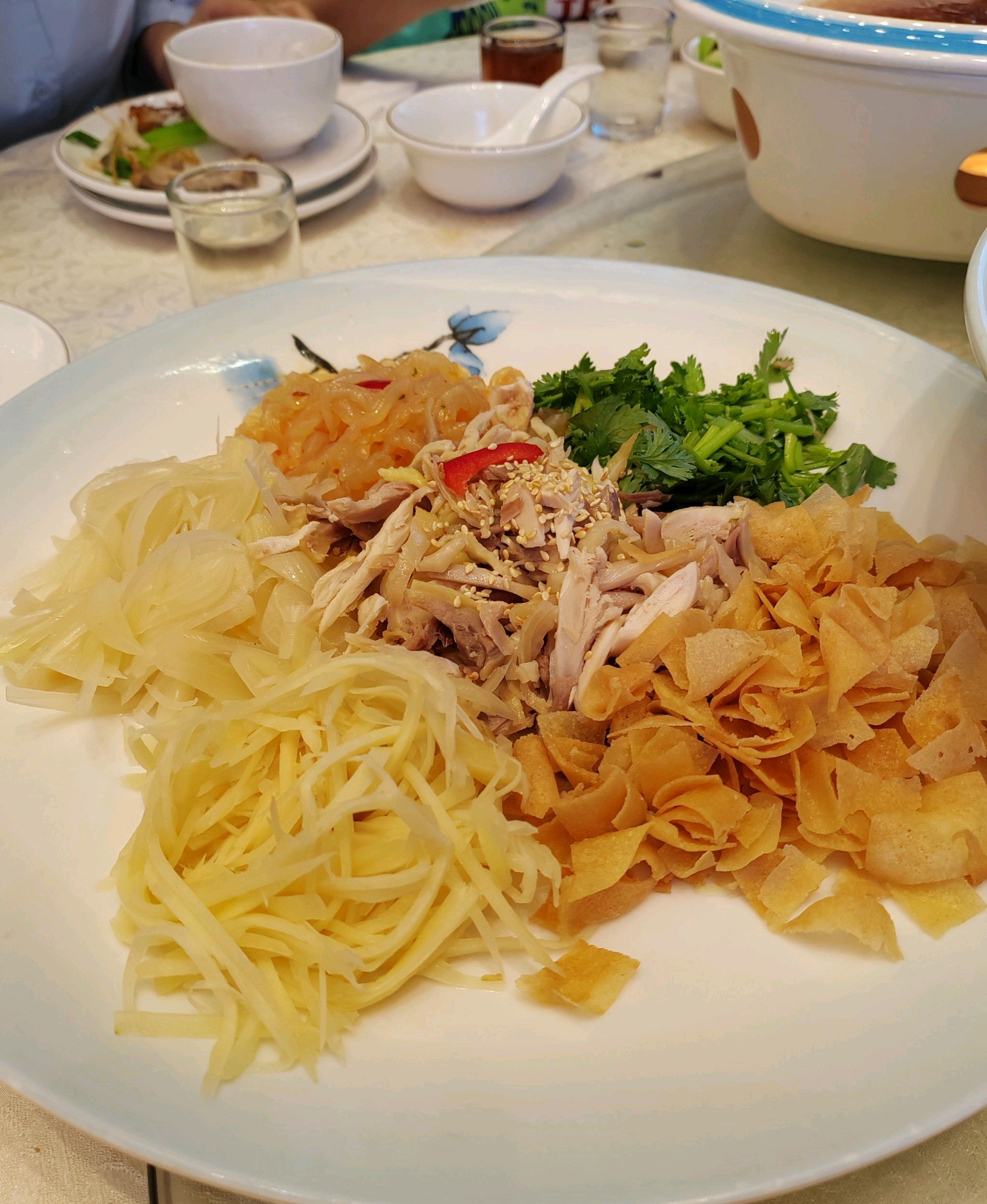 名苑酒家(聚隆店)