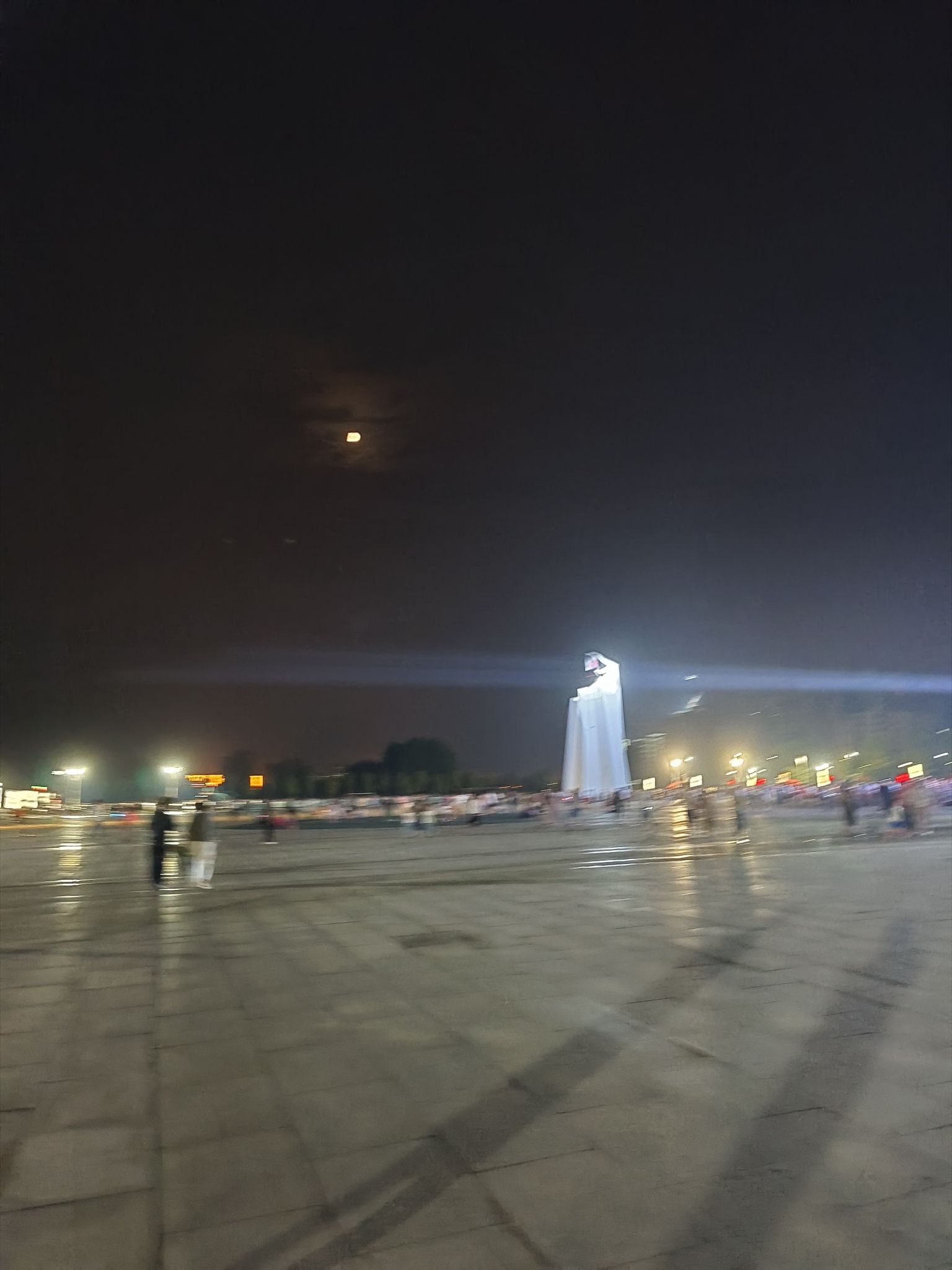 县府广场旅行图片 3