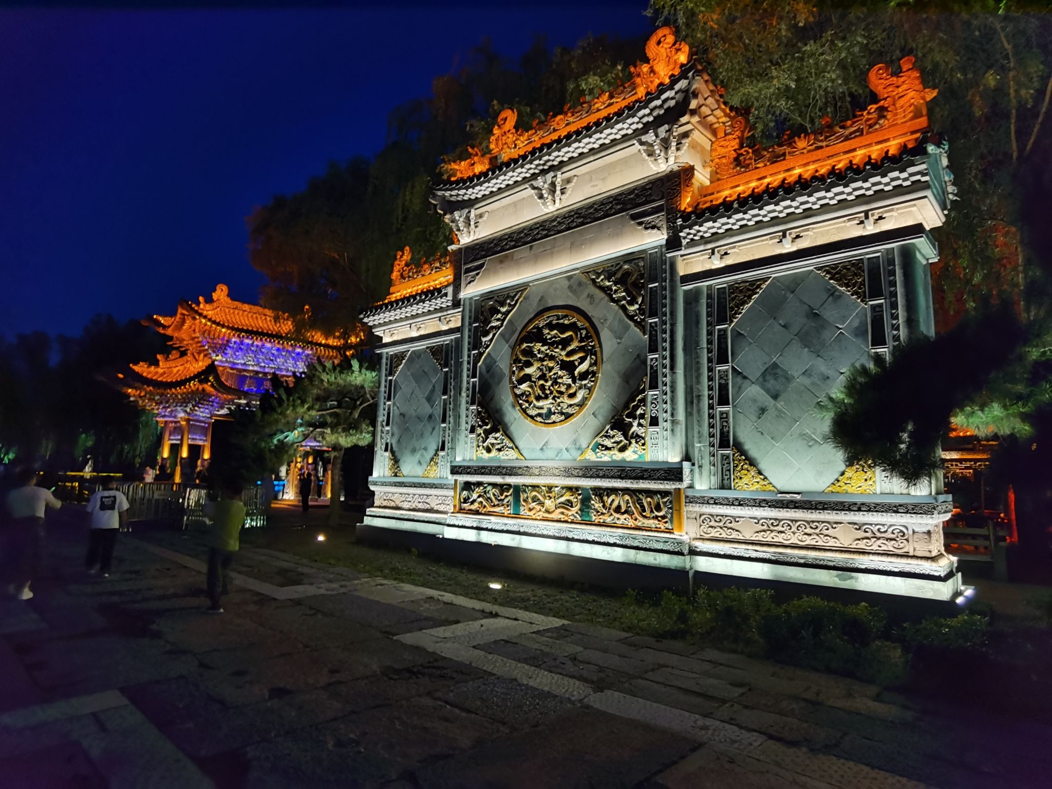 台儿庄古城-九龙壁