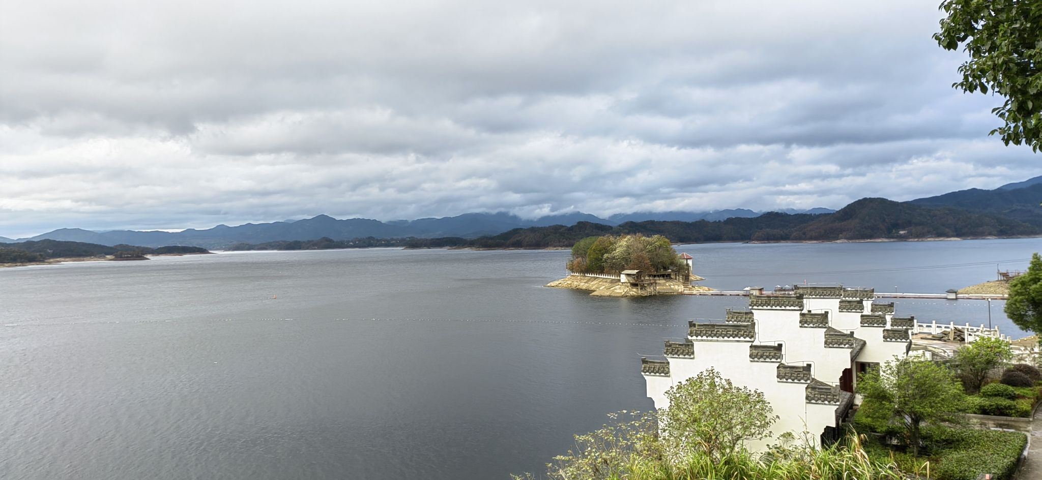 中国花亭湖风景名胜区-情人岛