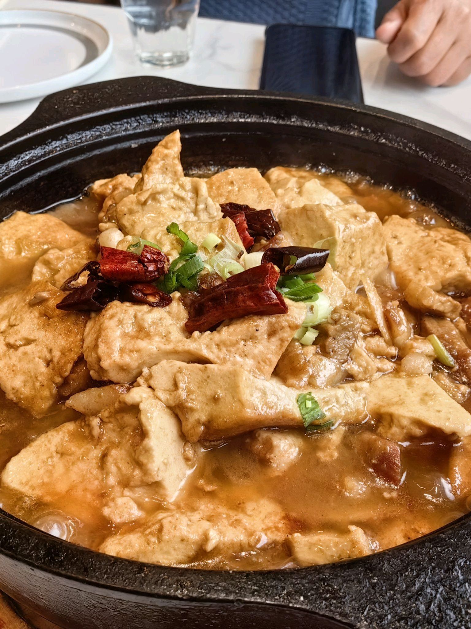 新特味美食餐厅