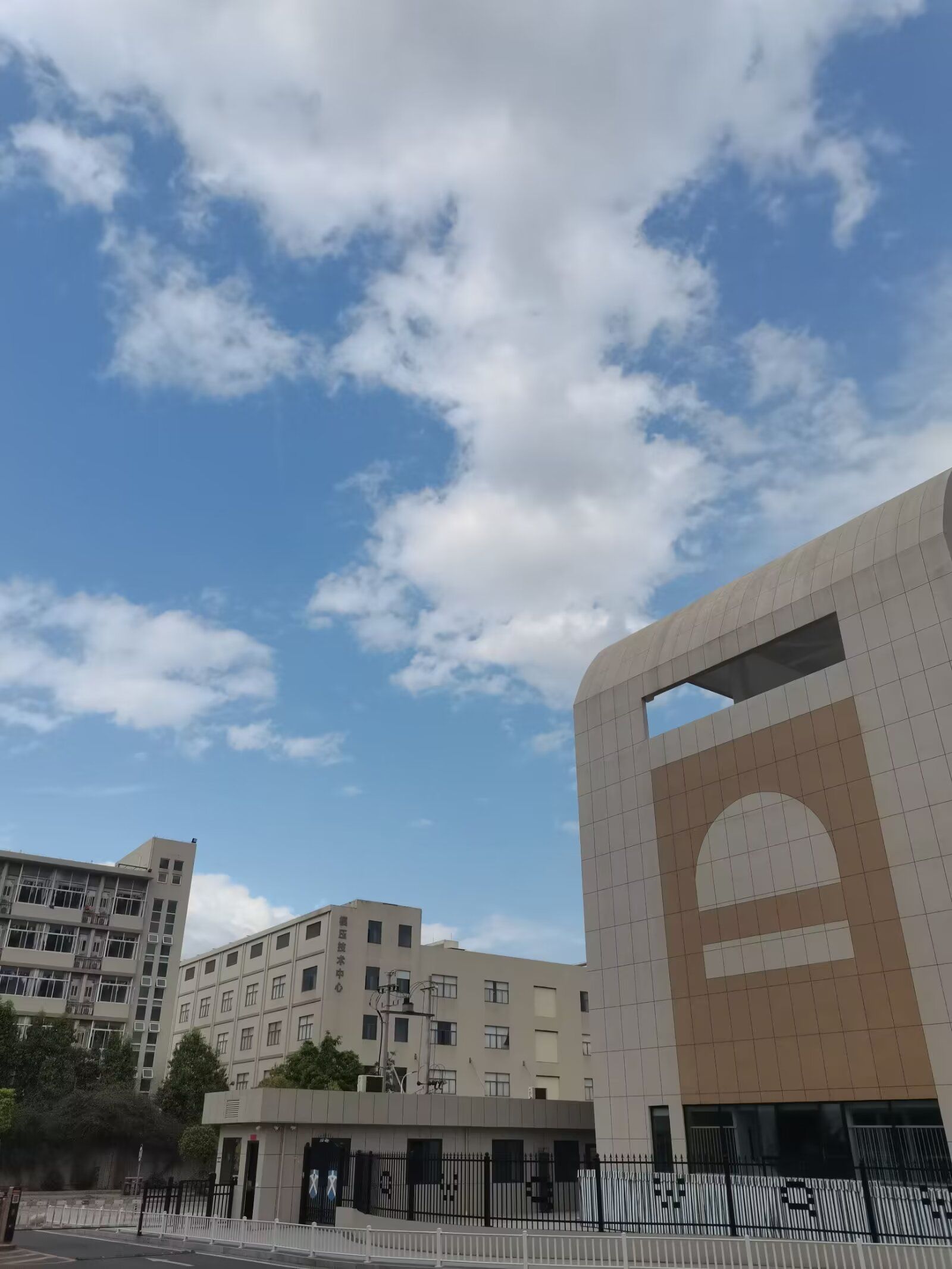 赣州市文清外国语学校