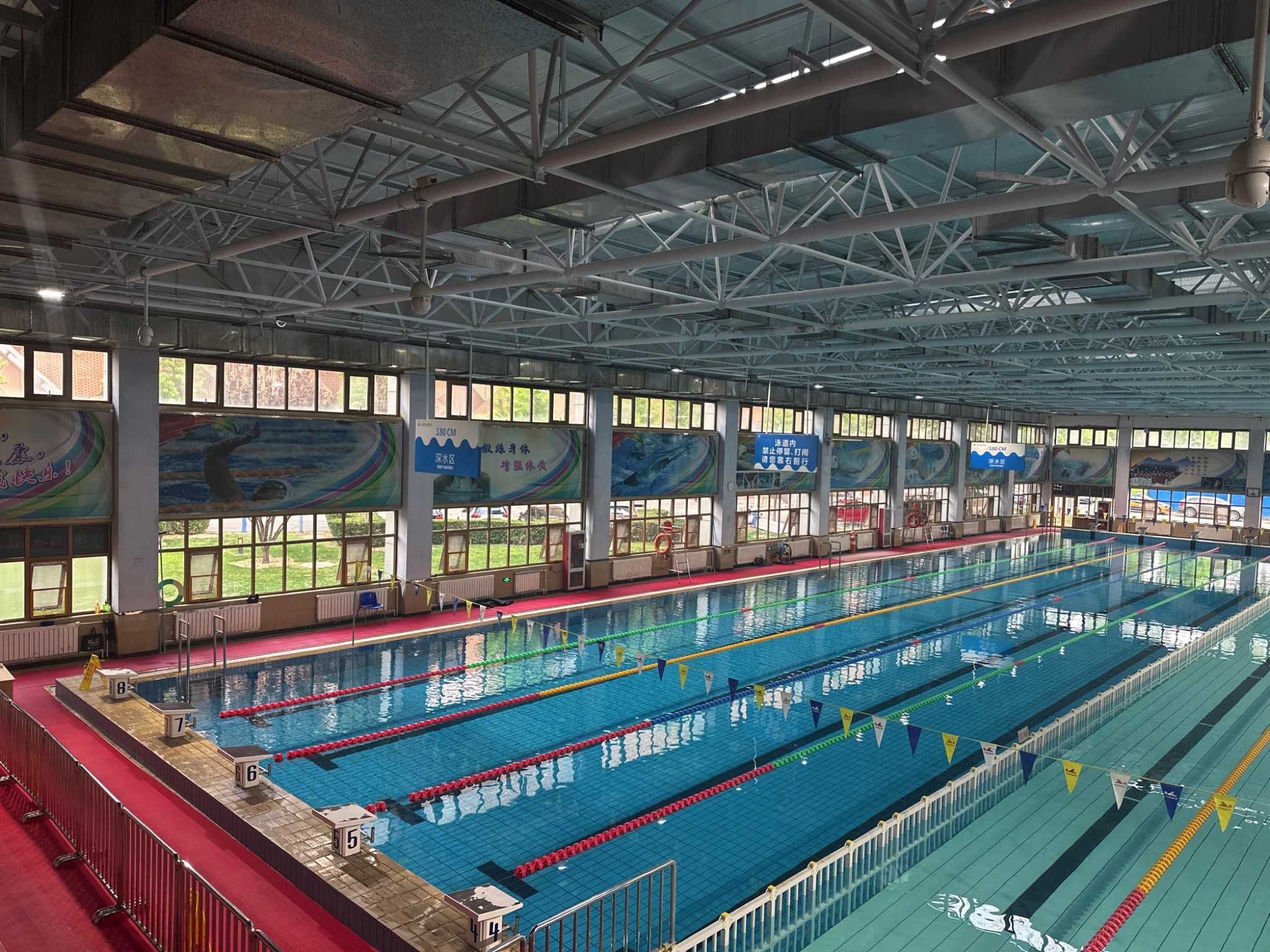 场地封面-房山区良乡体育中心-游泳馆