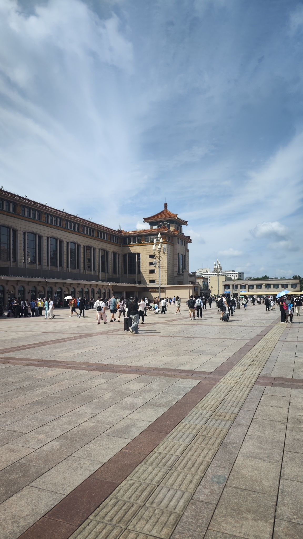 北京站北广场