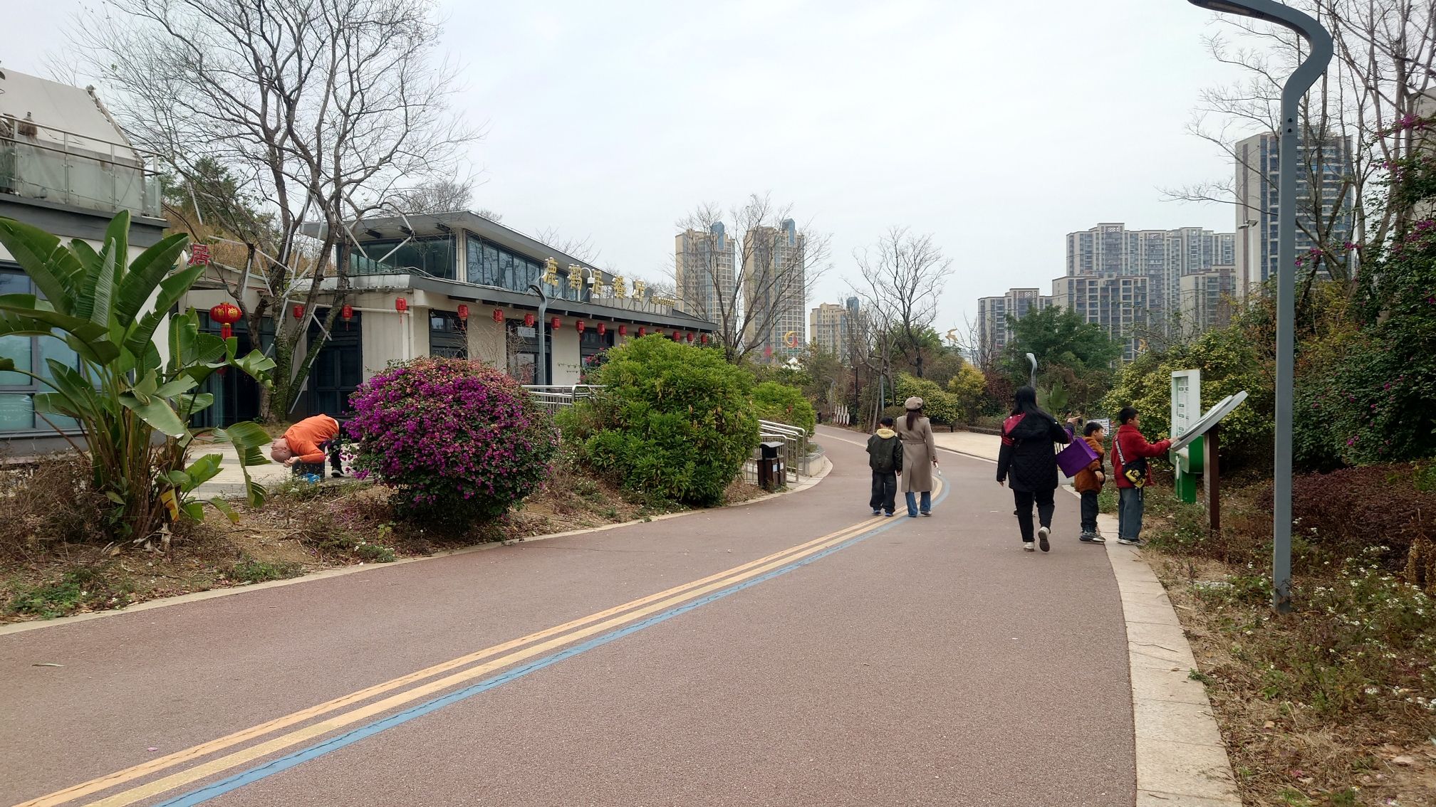 鹿寨山公园旅行图片 1