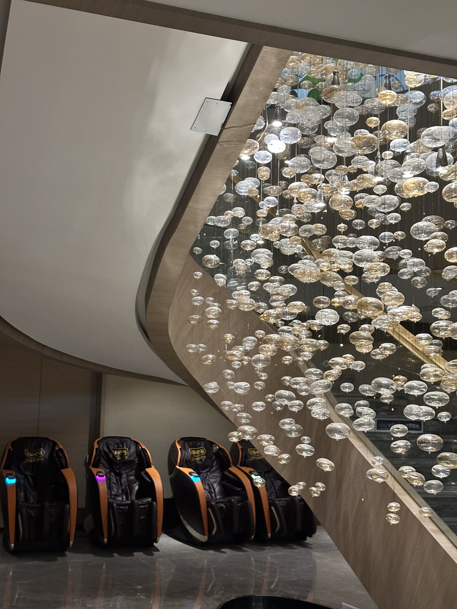 场地封面-仁恒游泳健身会所