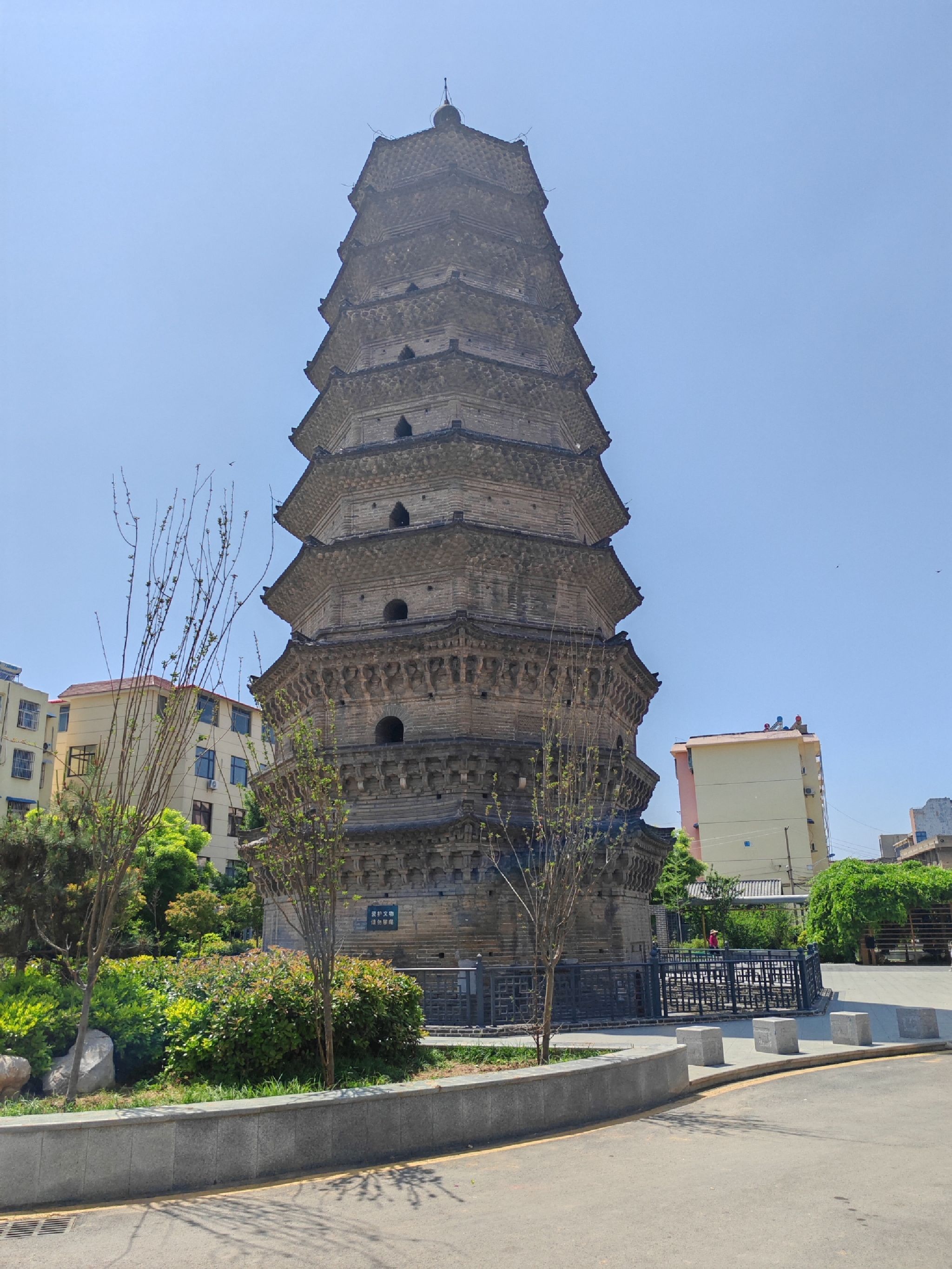 重兴塔旅行图片 1