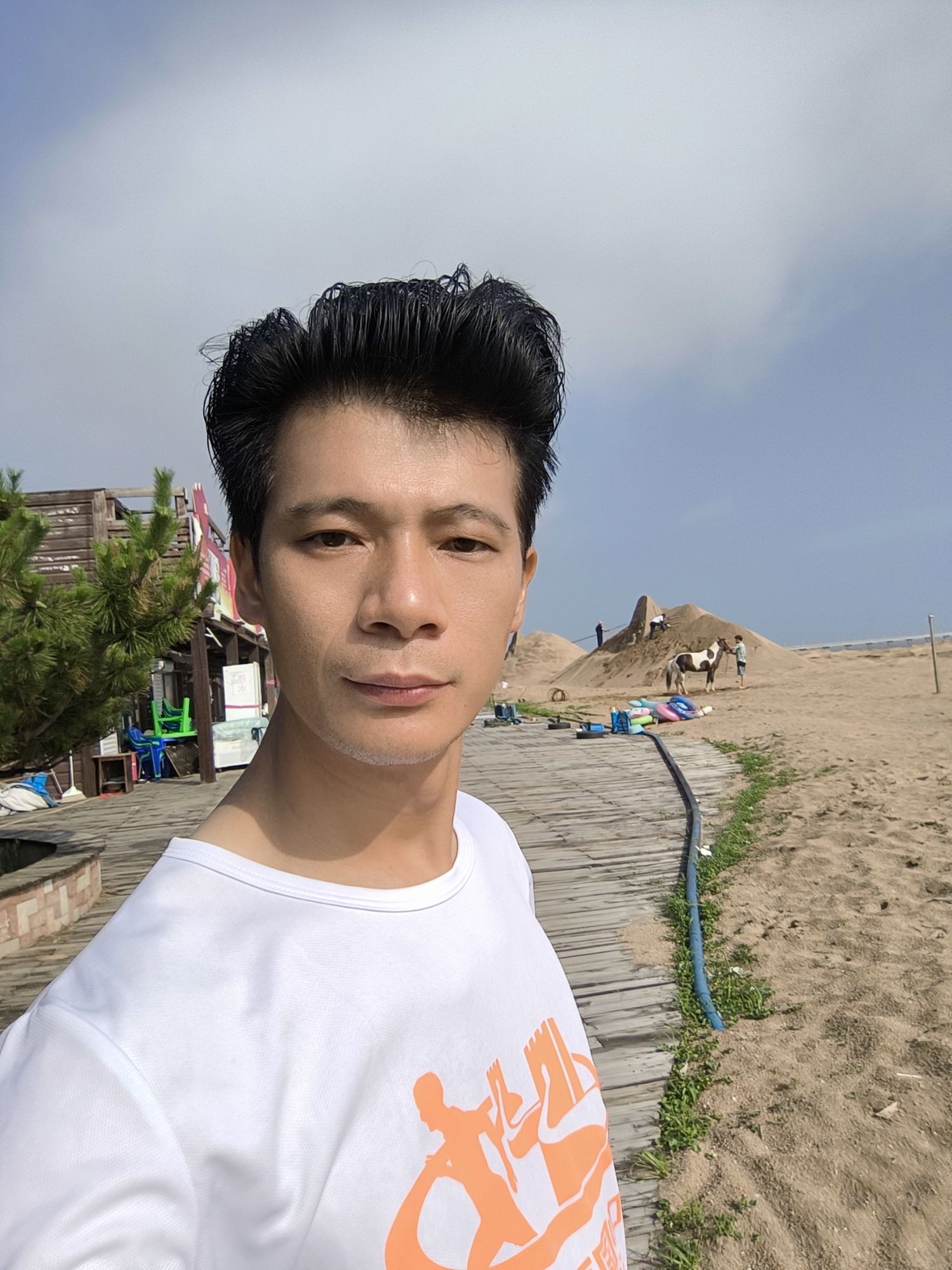 亚洲沙滩运动会雕塑作品旅行图片 3