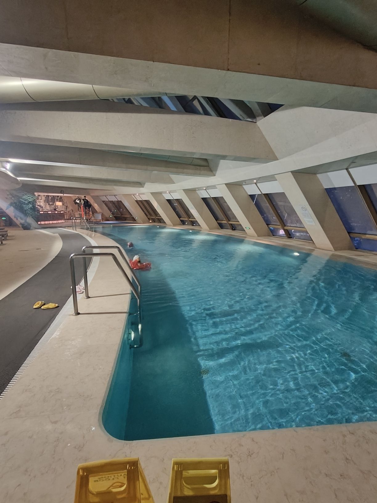 场地封面-杭州洲际酒店游泳池