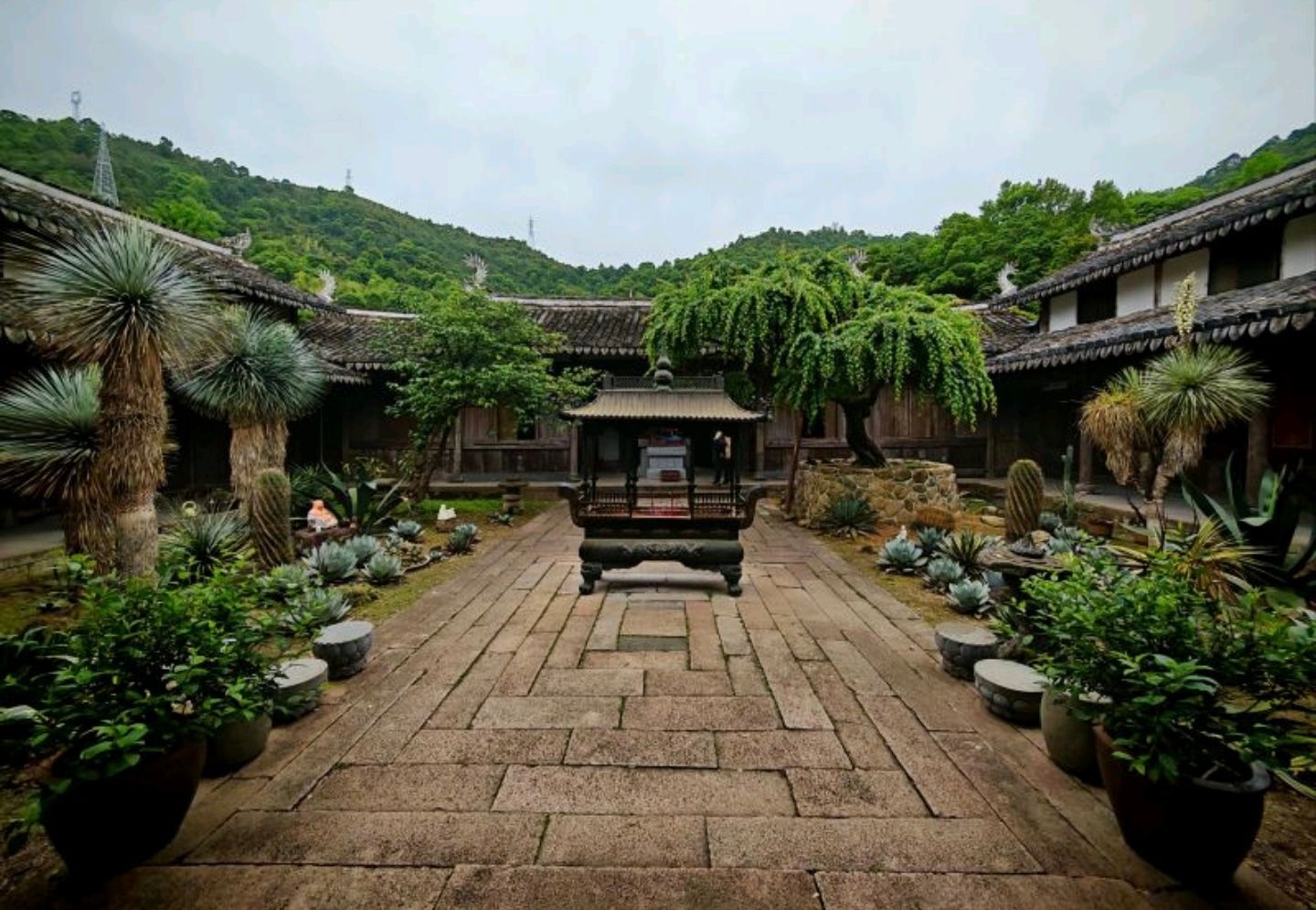 普安寺实景照片
