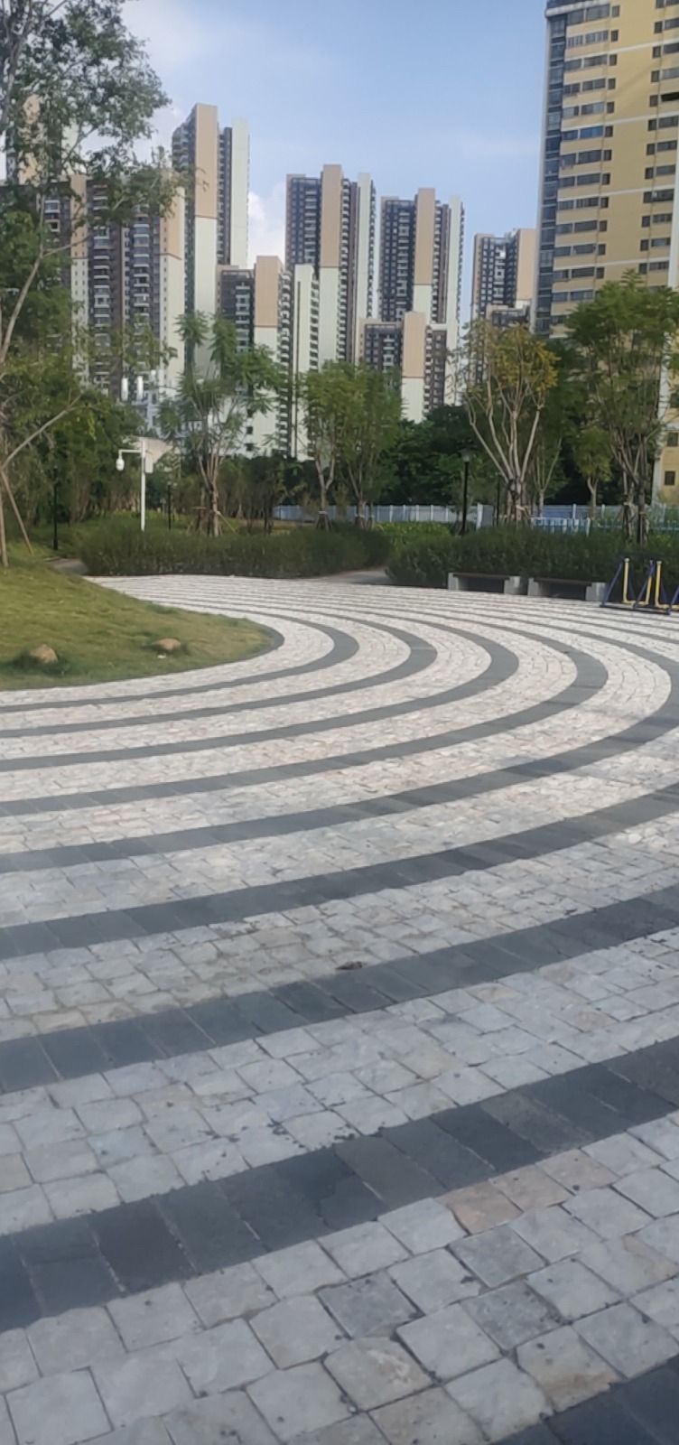 西乡塘区城市广场(衡阳东路)旅行图片 1