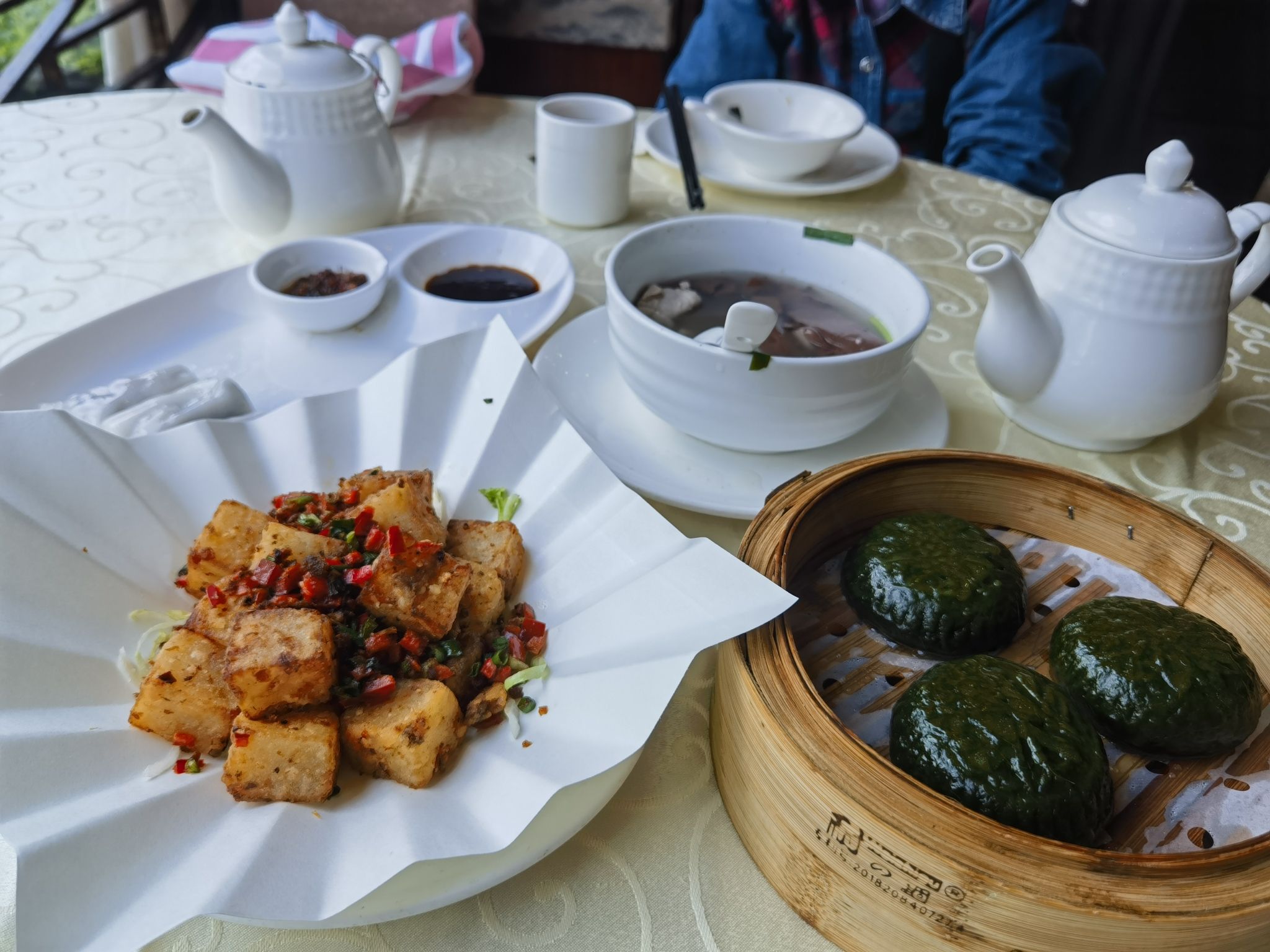 倚山酒店餐厅