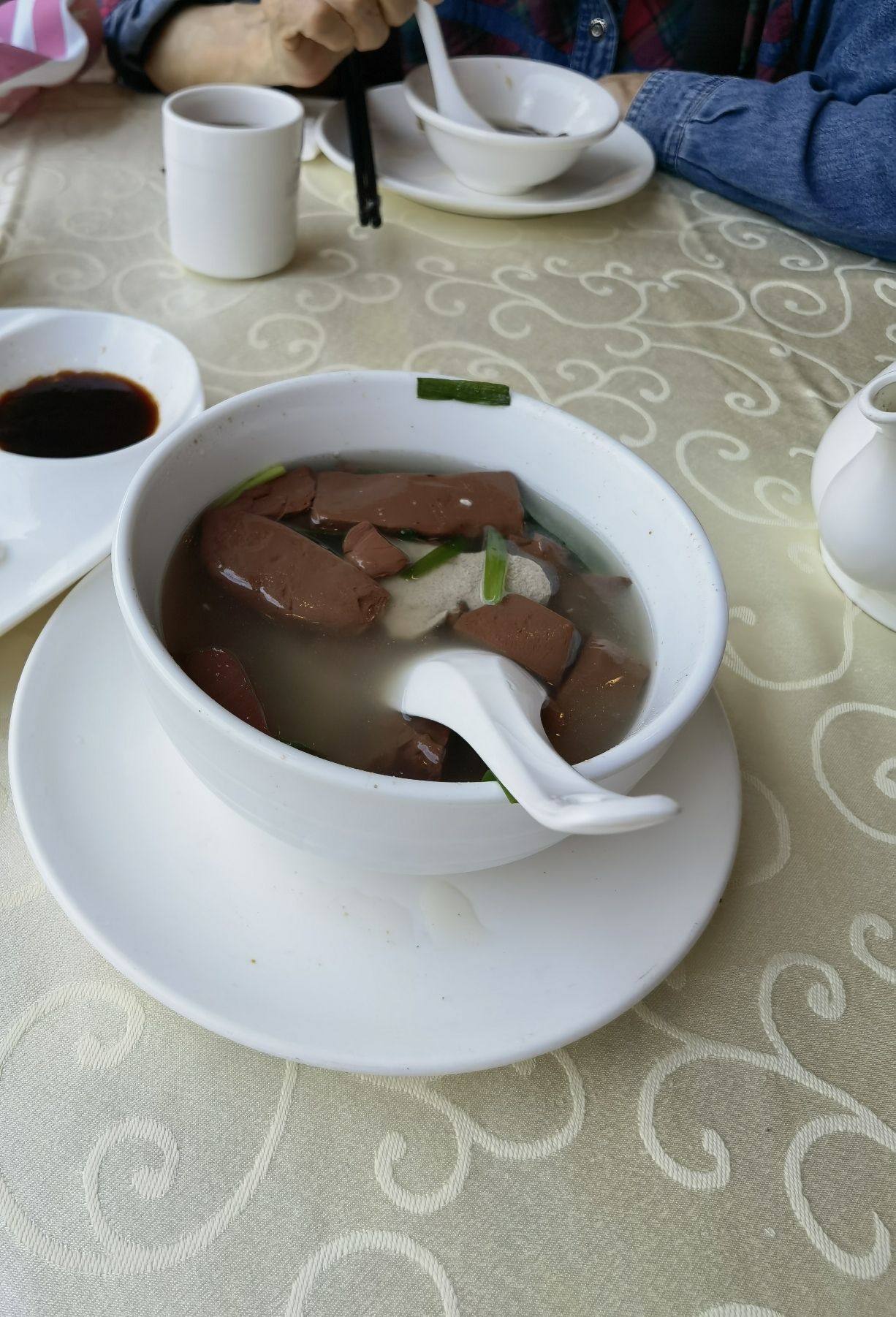 倚山酒店餐厅