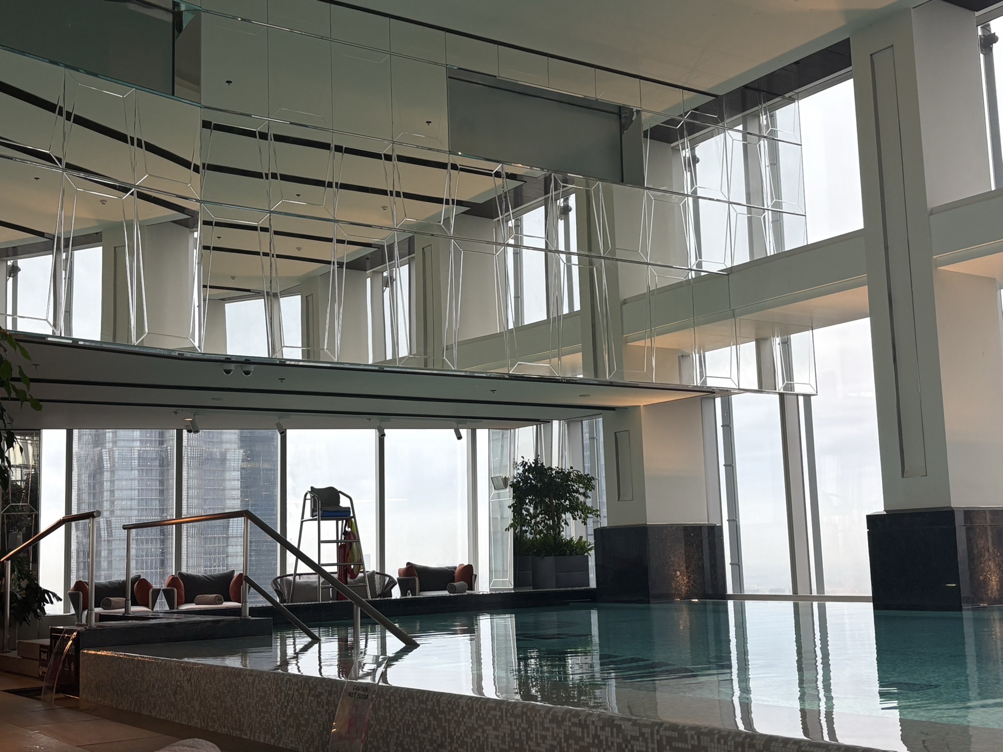 场地封面-上海浦东丽思卡尔顿酒店-健身中心