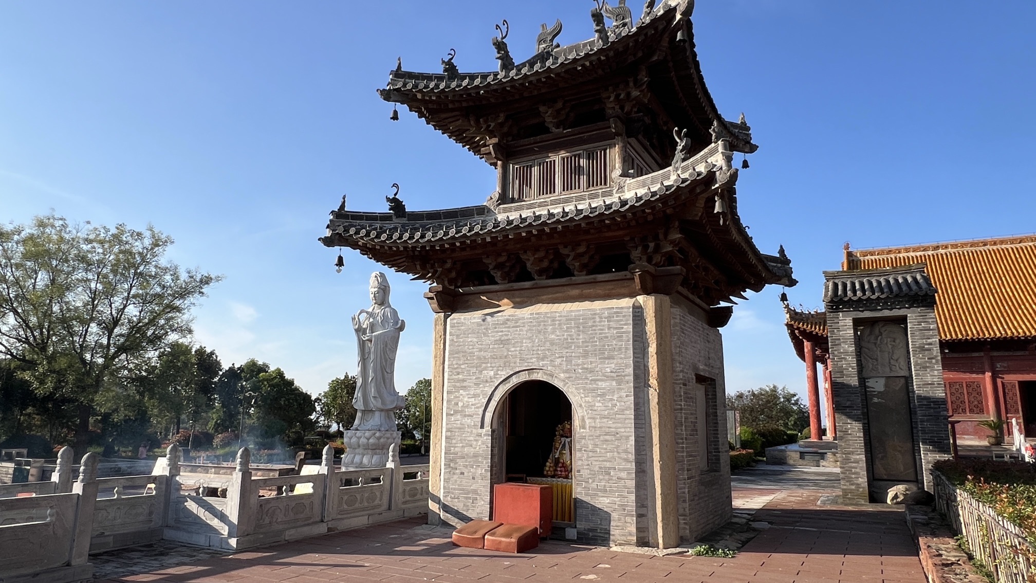 观音大士塔实景照片