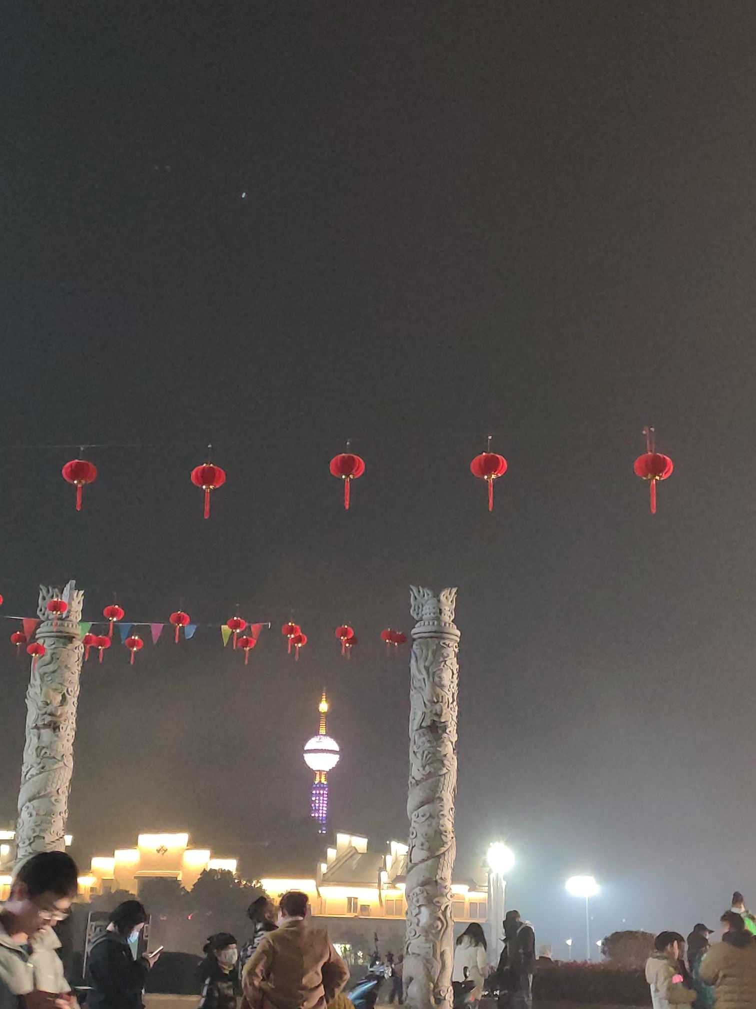 白莲广场旅行图片 2