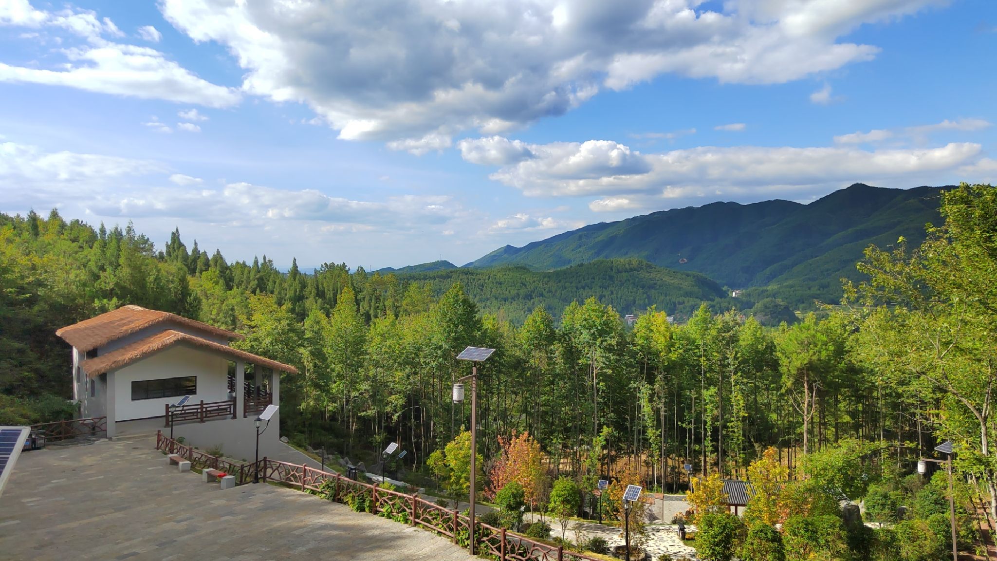 济公岩旅行图片 1