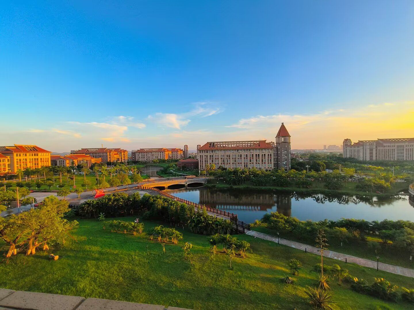 北部湾大学