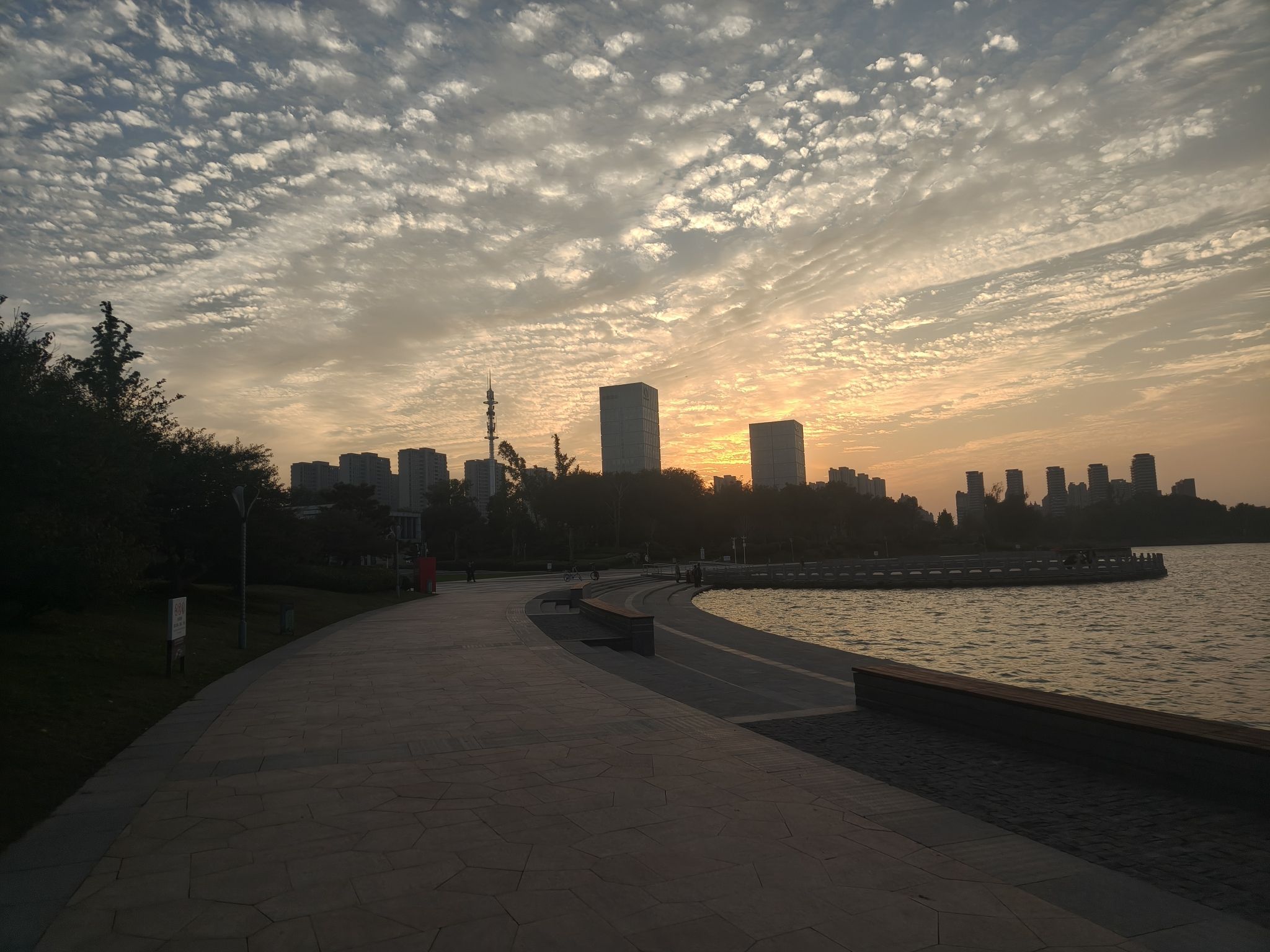 商丘日月湖景区旅行图片 2