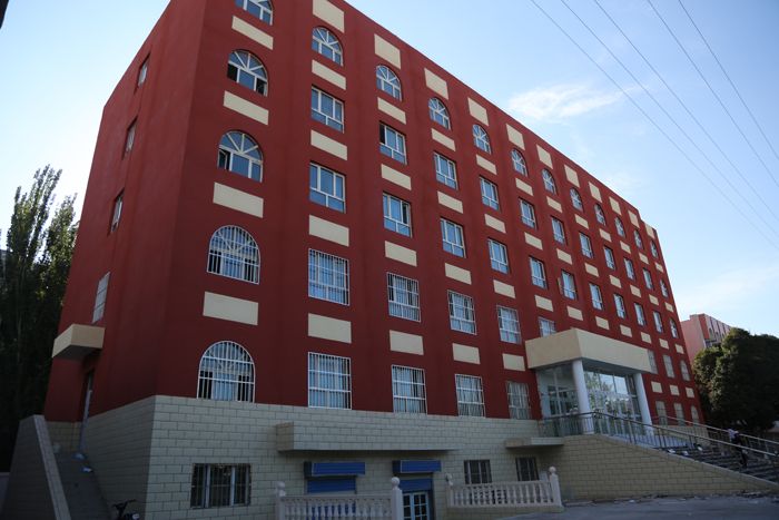 阿克苏地区中等职业技术学校