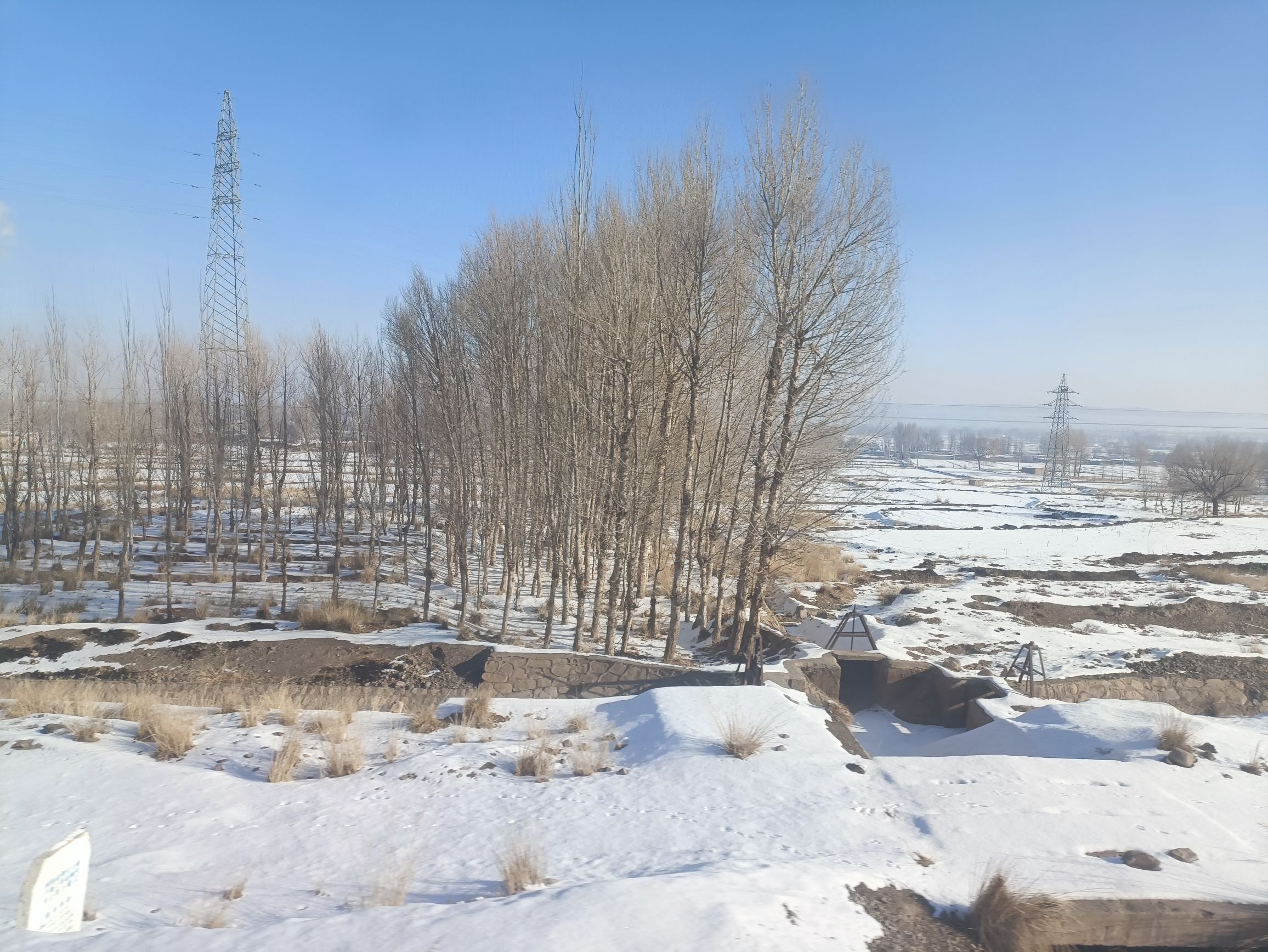 酒泉站(进站口)