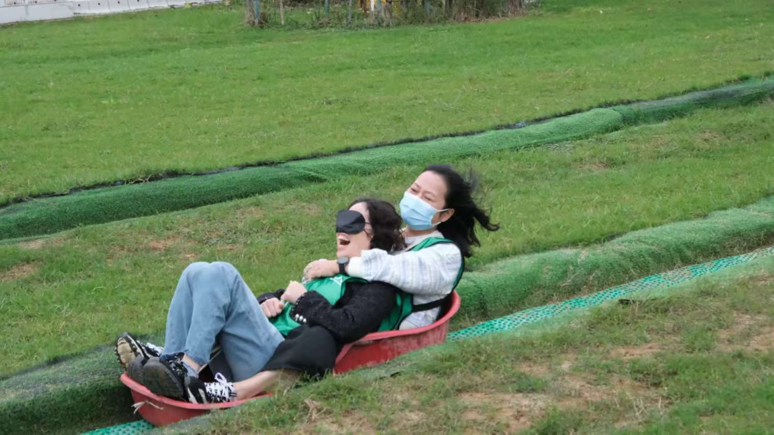 白马关滑草场旅行图片 1