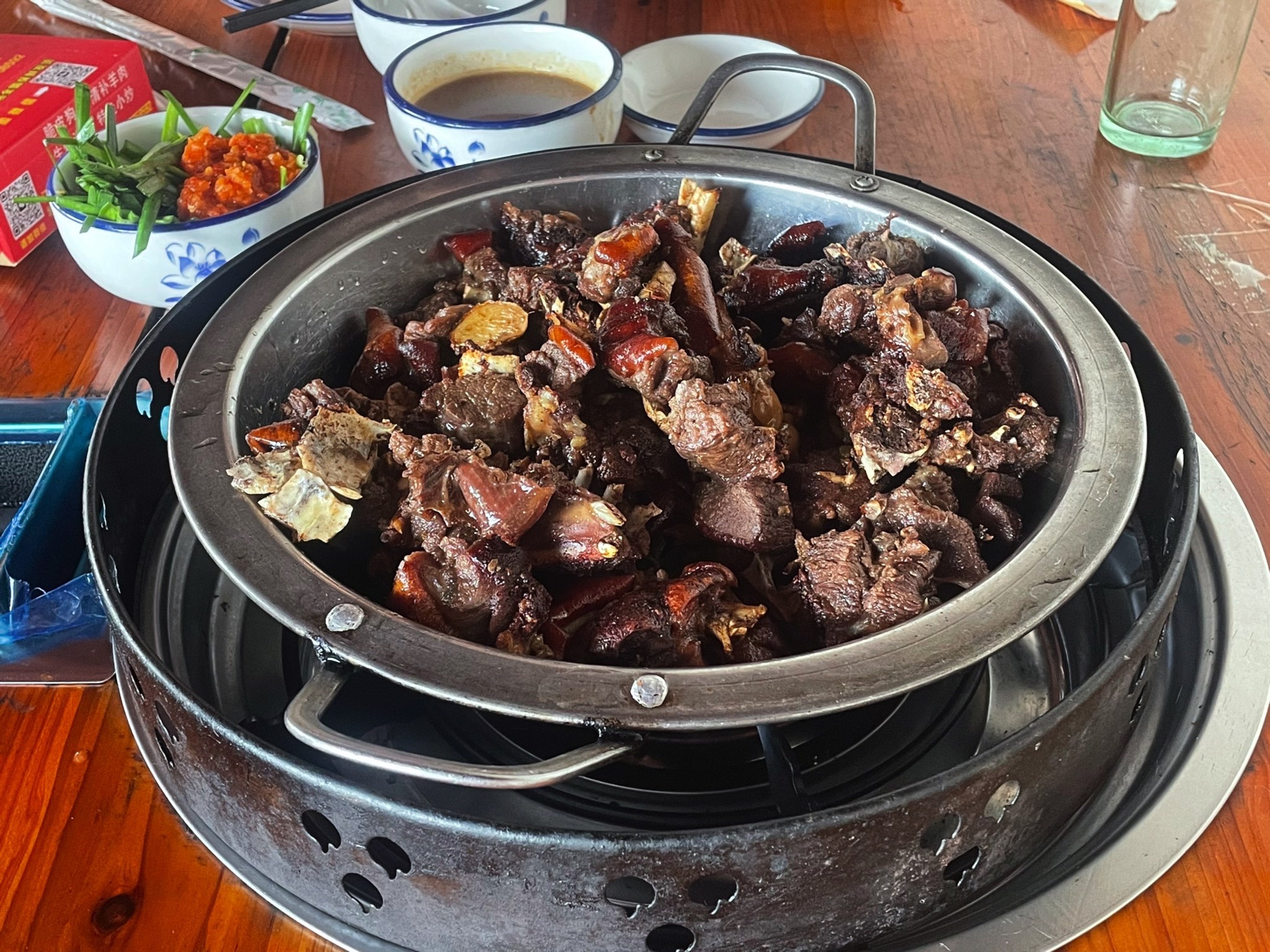 玉林市宁大姐第一家脆皮肉馆(江滨路)