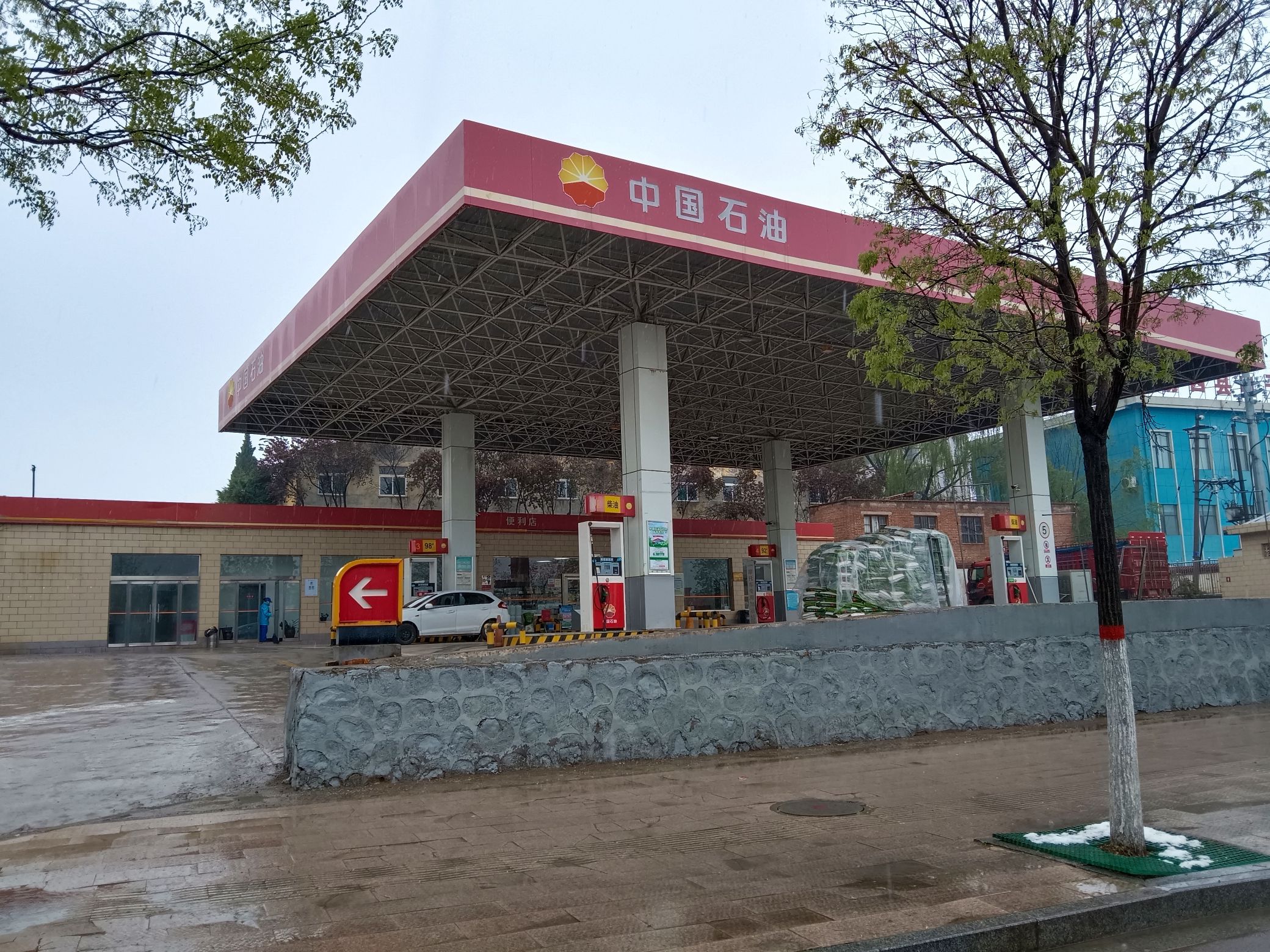 中国石油加油站(汾西古郡)