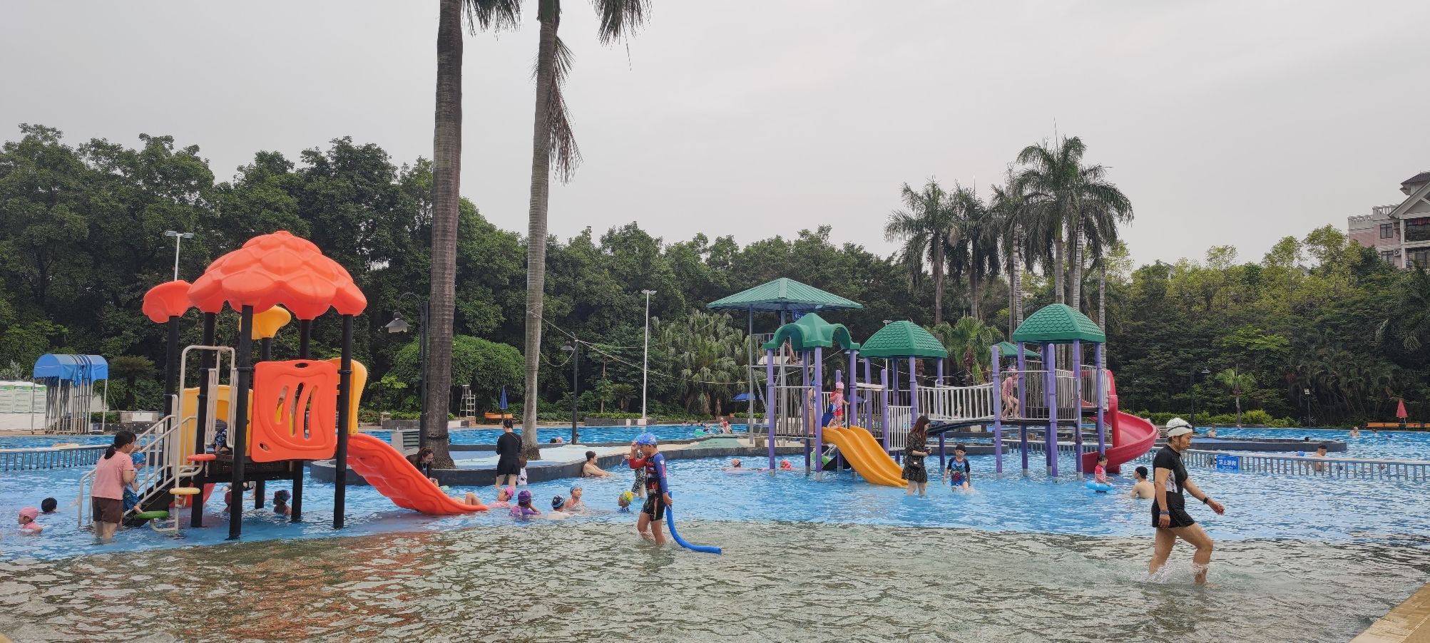 场地封面-醉心湖泳池