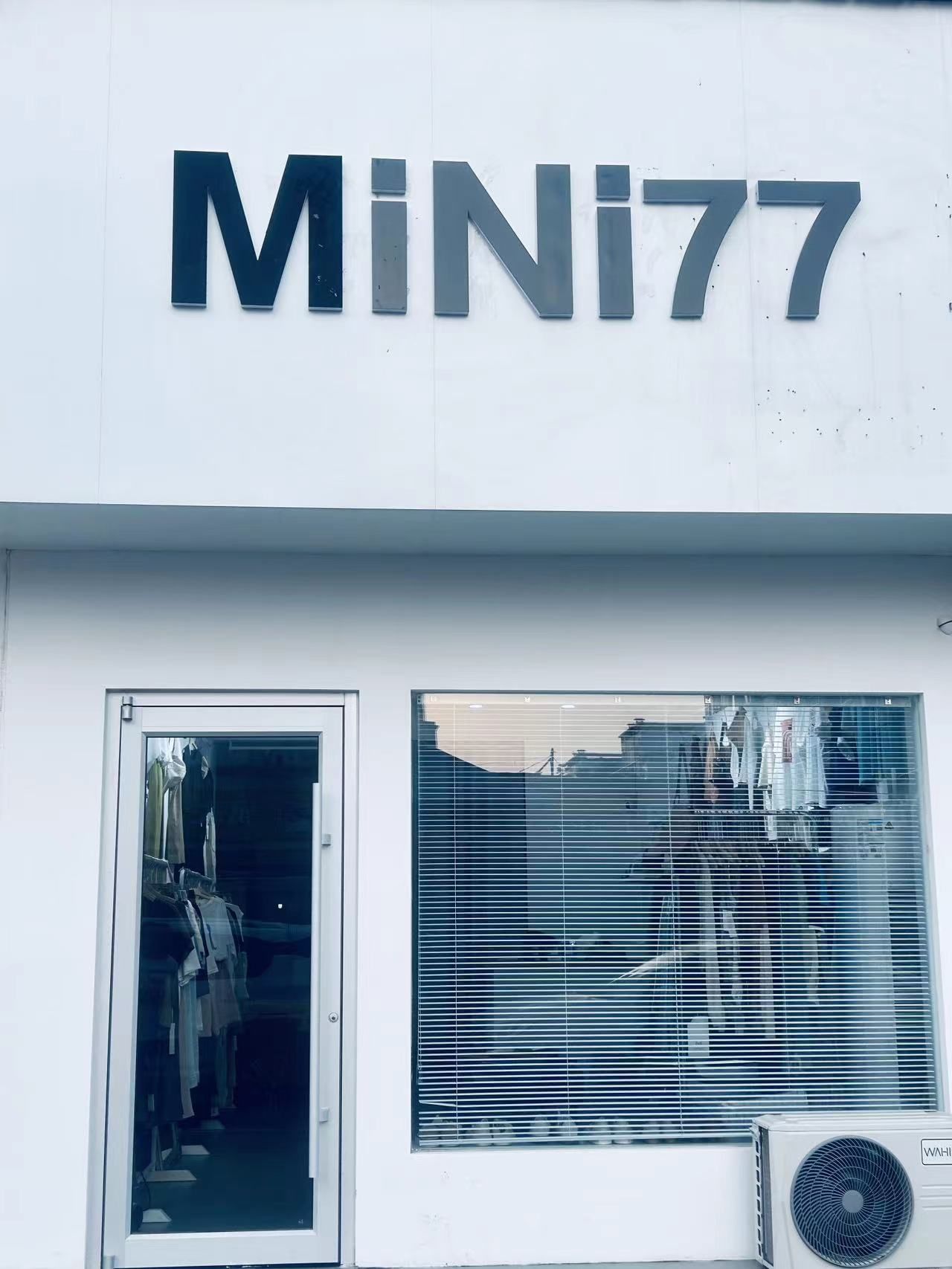 mi ni77女装(学府世家店)