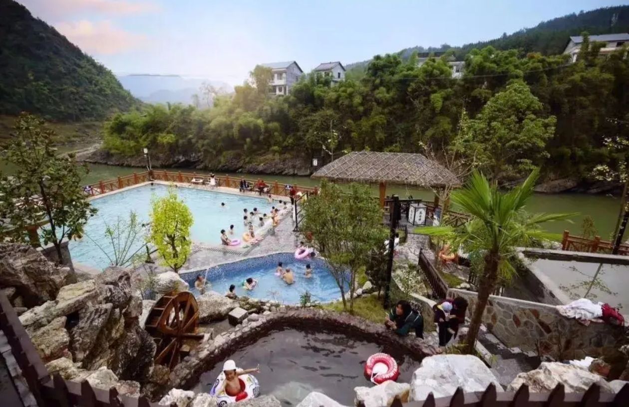 场地封面-热水塘温泉山庄