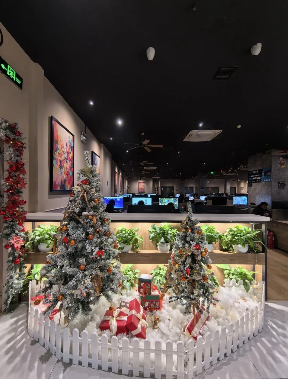 共享网络玩家(和信广场店)