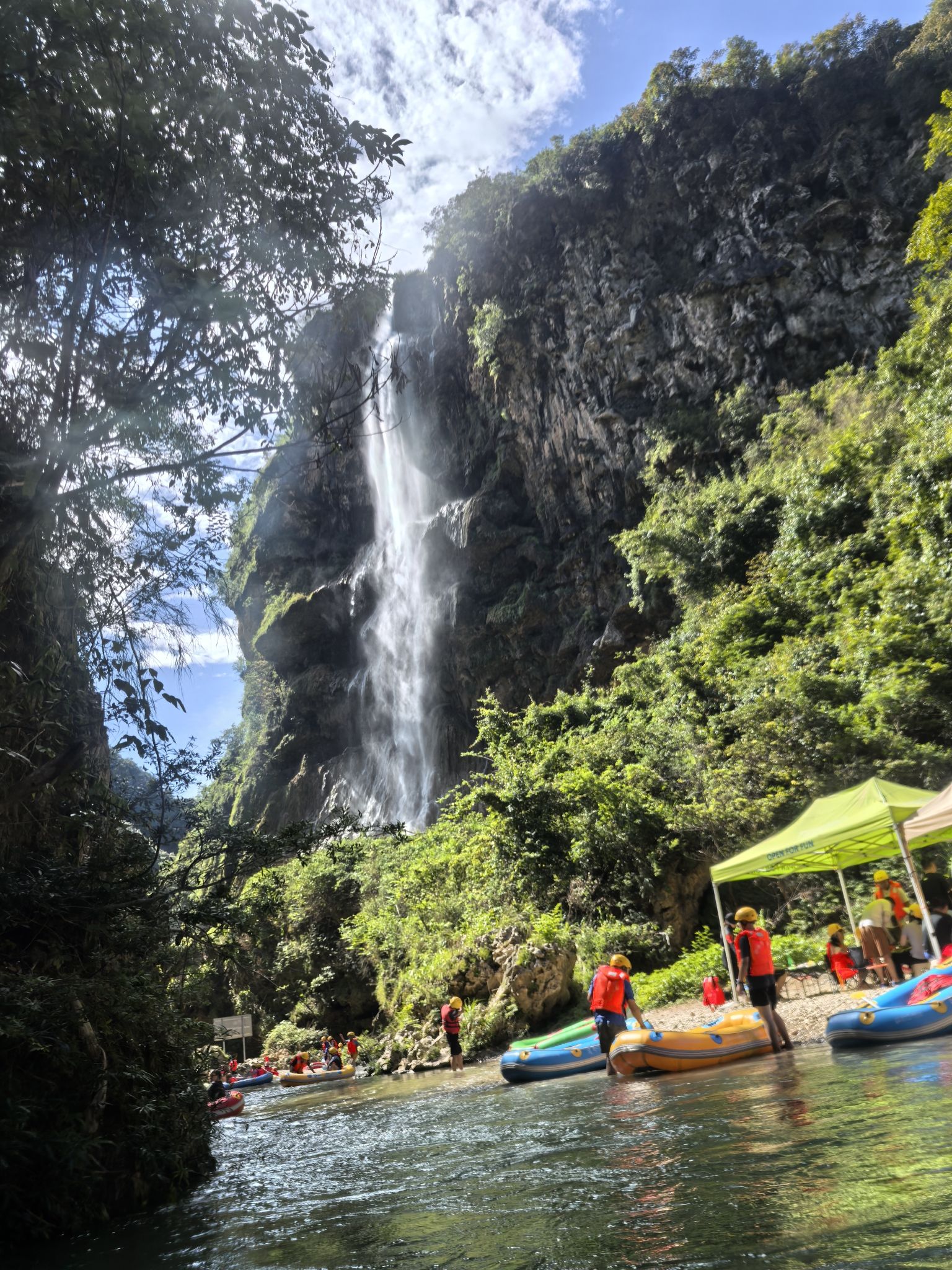 野洞河旅游风景区