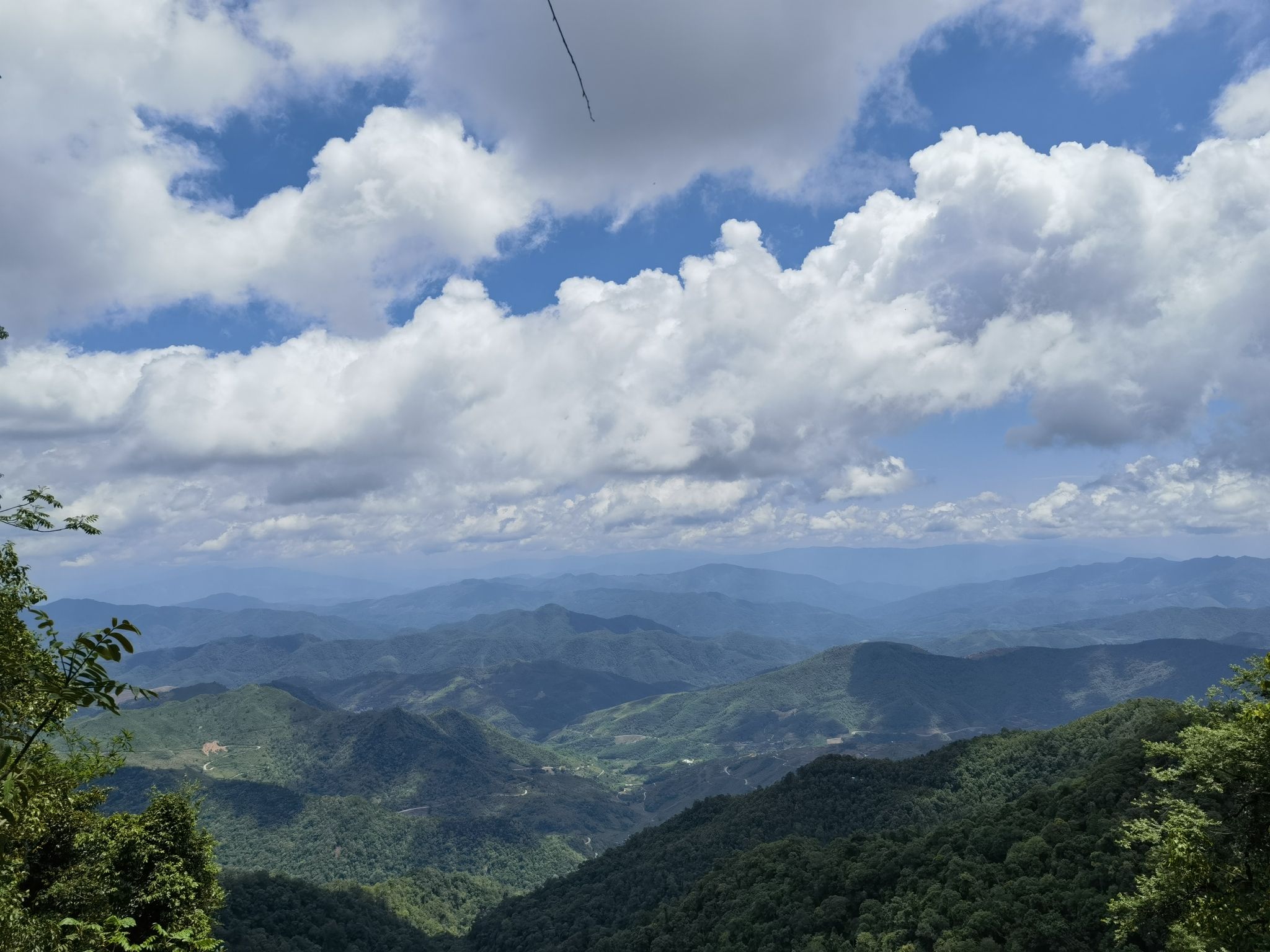 十层大山