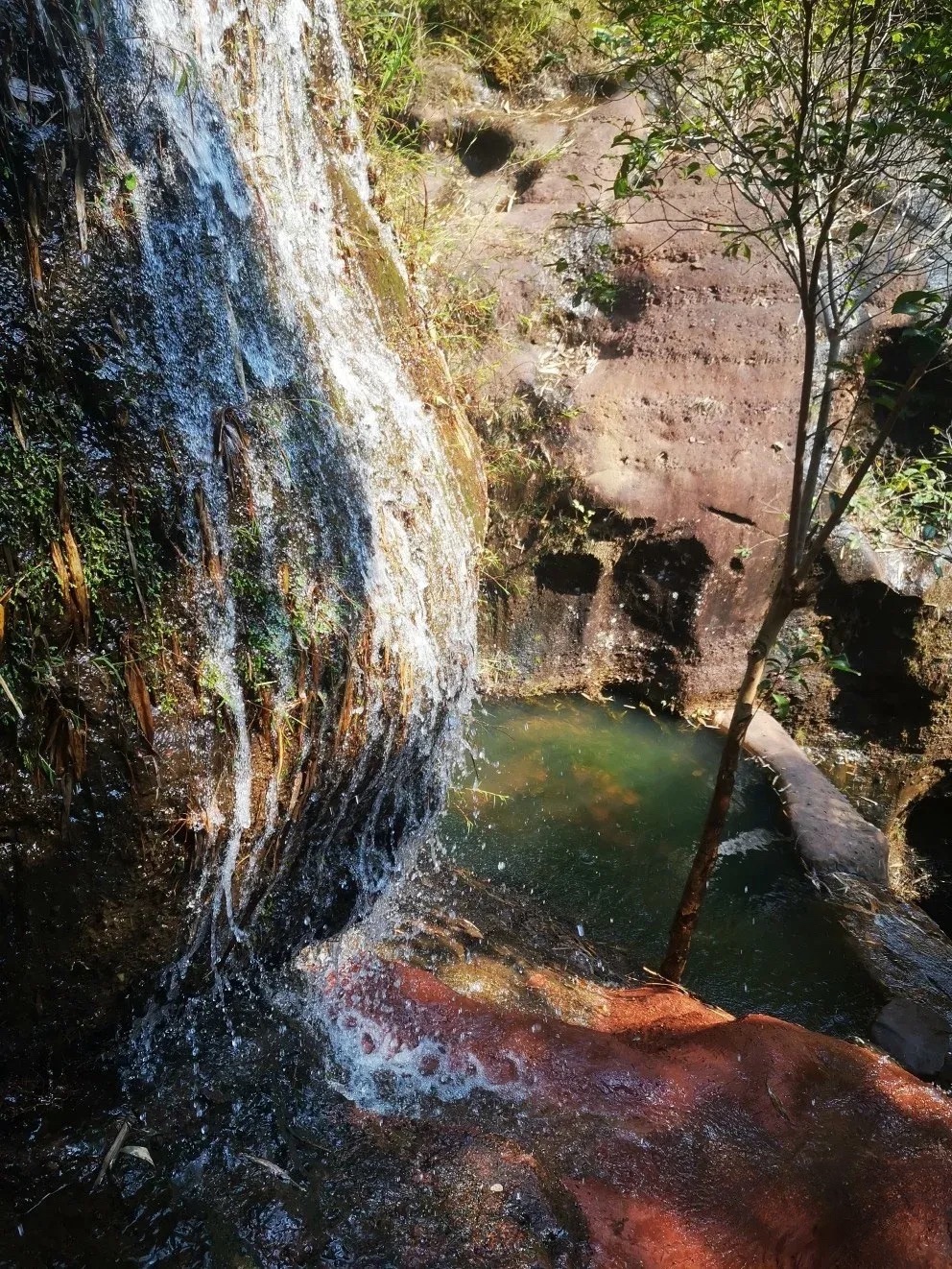 广西烟霞山风景区旅行图片 3