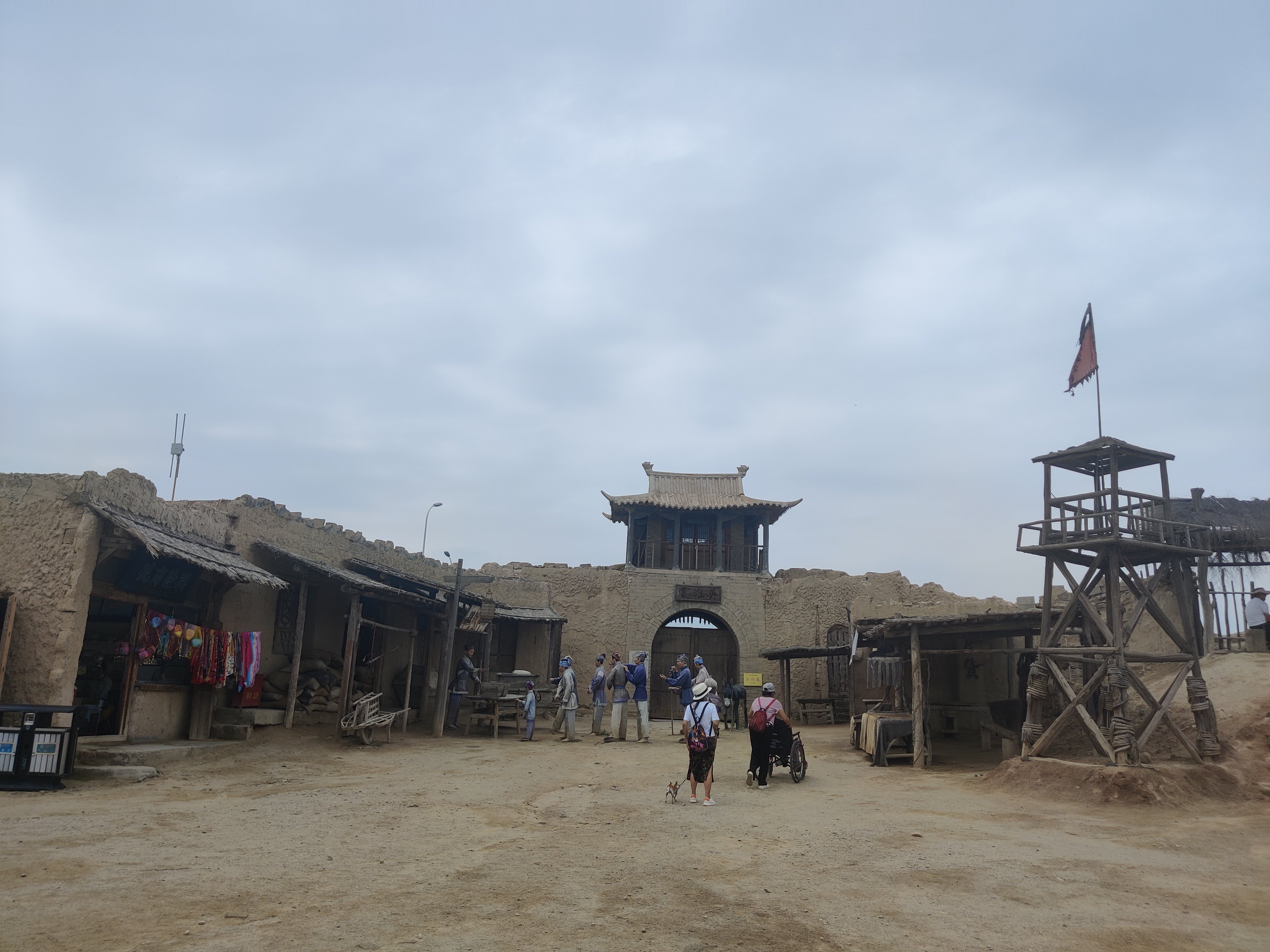 镇北堡西部影城-英雄寨