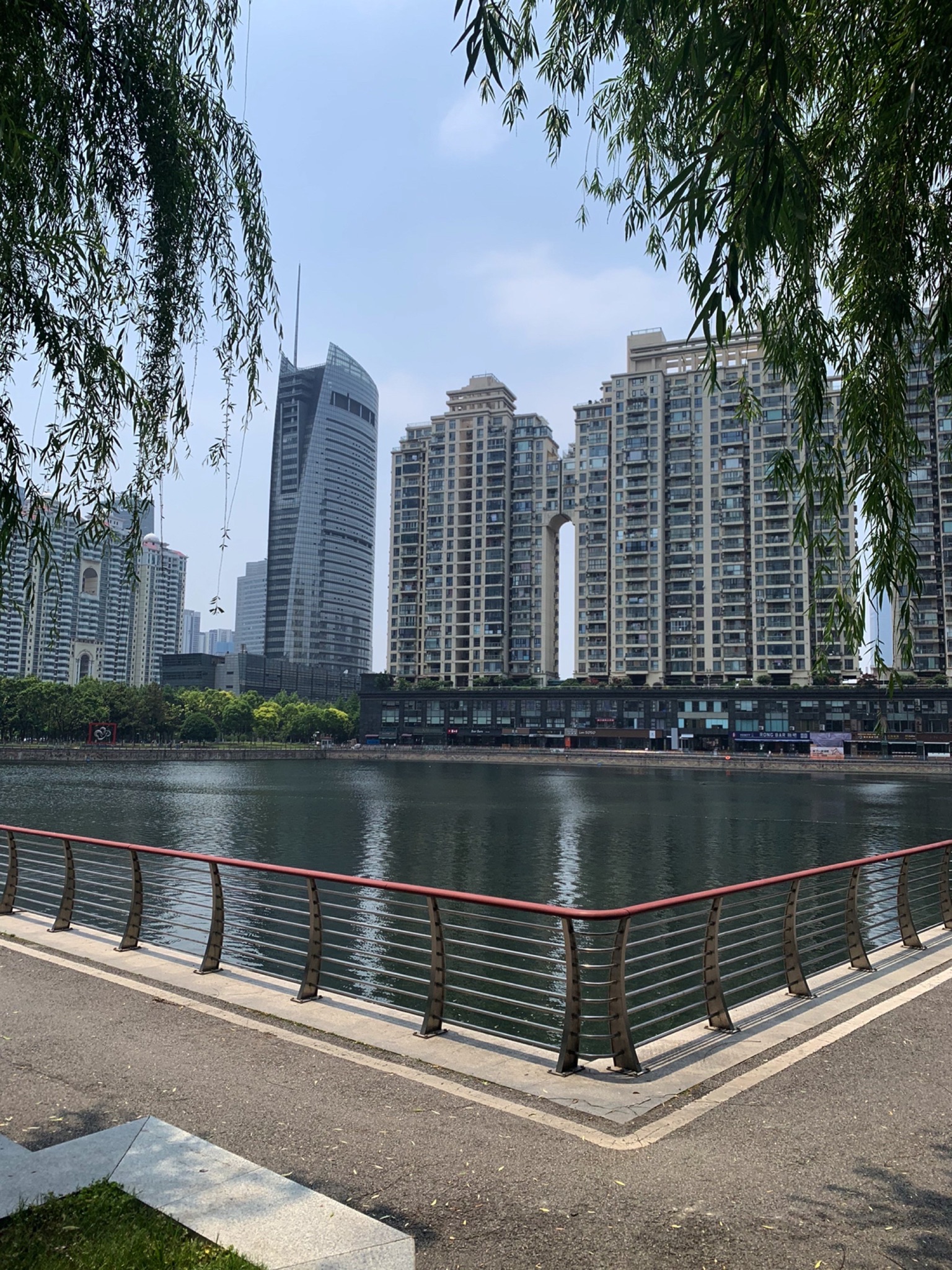西北湖广场旅行图片 1