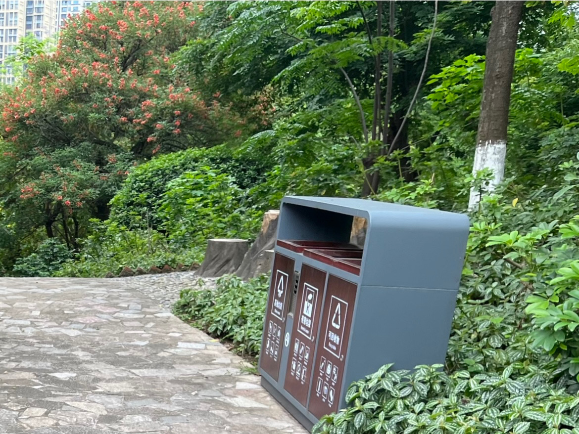 泸州东岩公园旅行图片 1