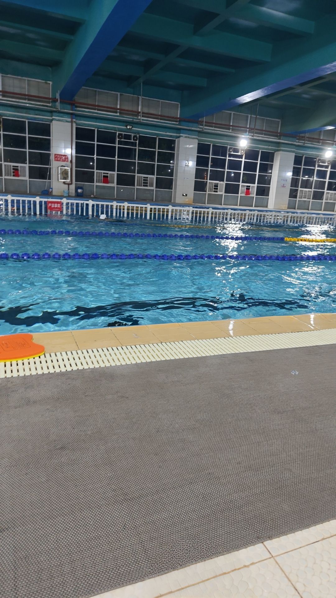 场地封面-湖北经济学院游泳馆(暂停营业)