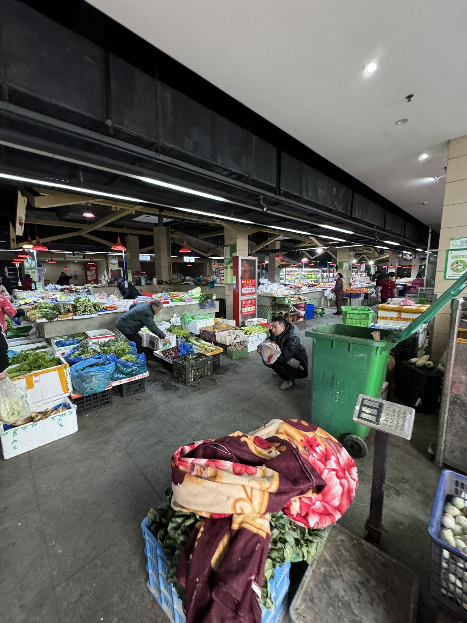 高虹农产品市场(高虹商贸城店)
